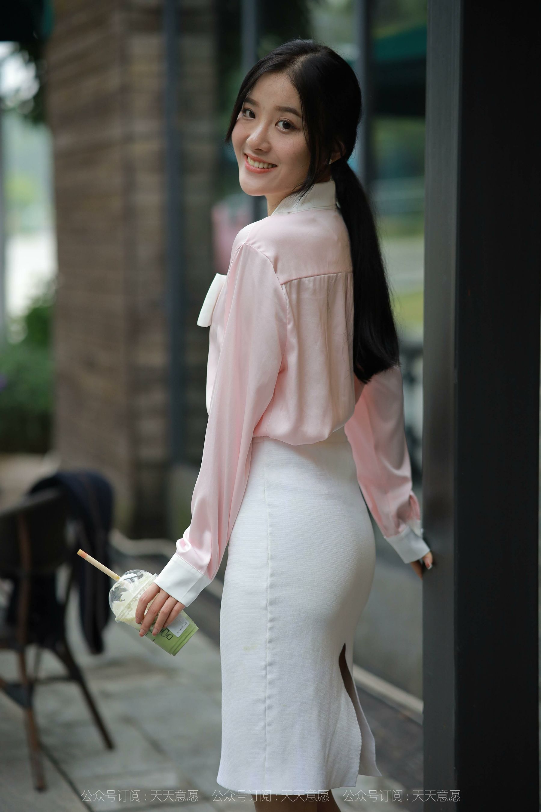 [异思趣向IESS] 模特 婉苹 《粉红色的回忆》第10张