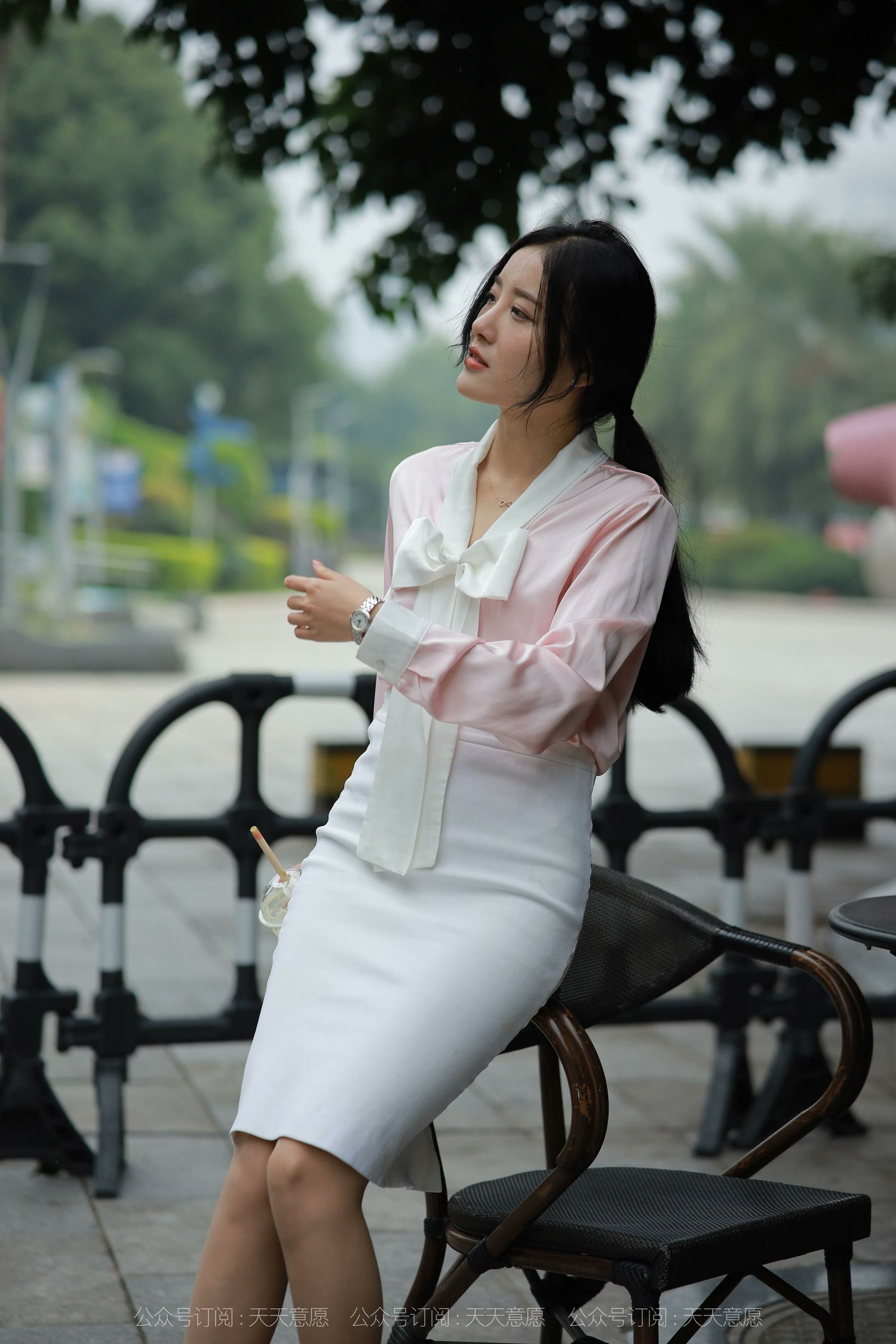 [异思趣向IESS] 模特 婉苹 《粉红色的回忆》第16张