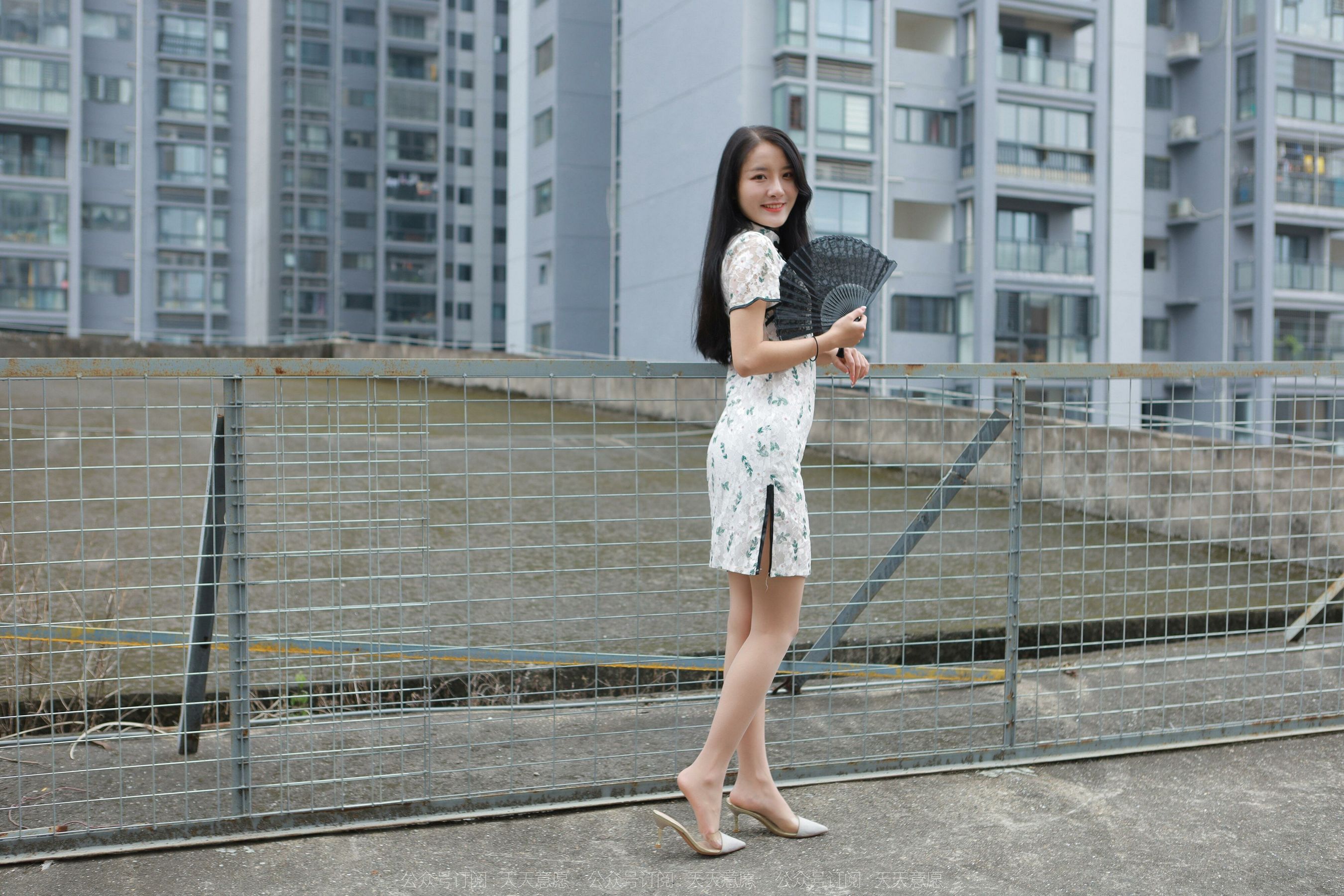 [异思趣向IESS] 模特：婉萍《旗袍美人》第5张