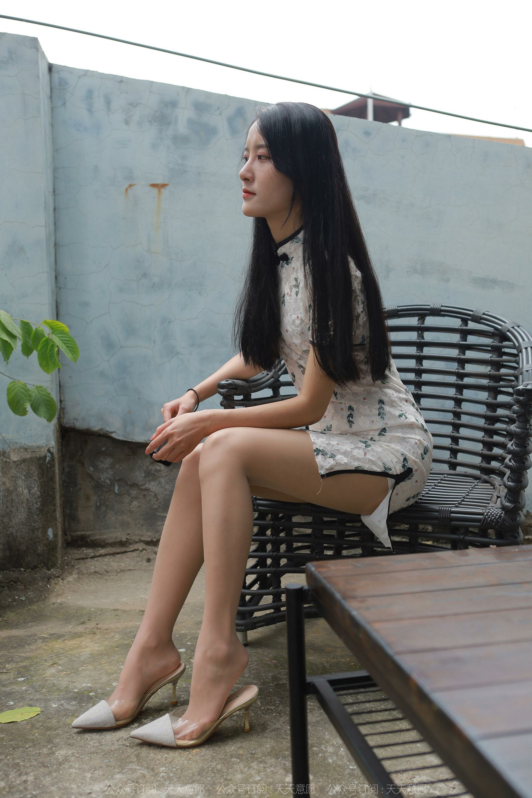 [异思趣向IESS] 模特：婉萍《旗袍美人》第13张