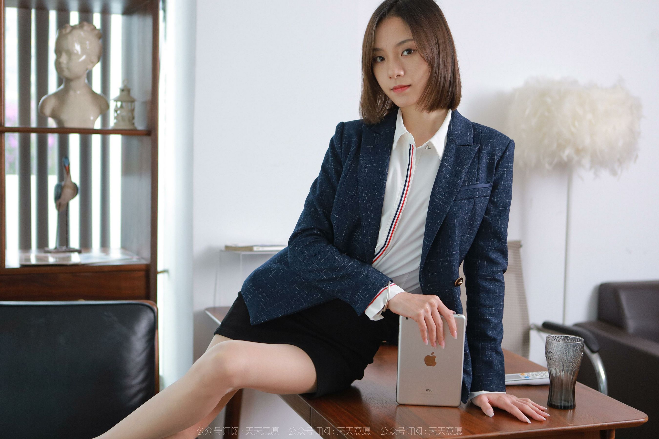 [异思趣向IESS] 模特：小六《长腿包臀裙》第6张