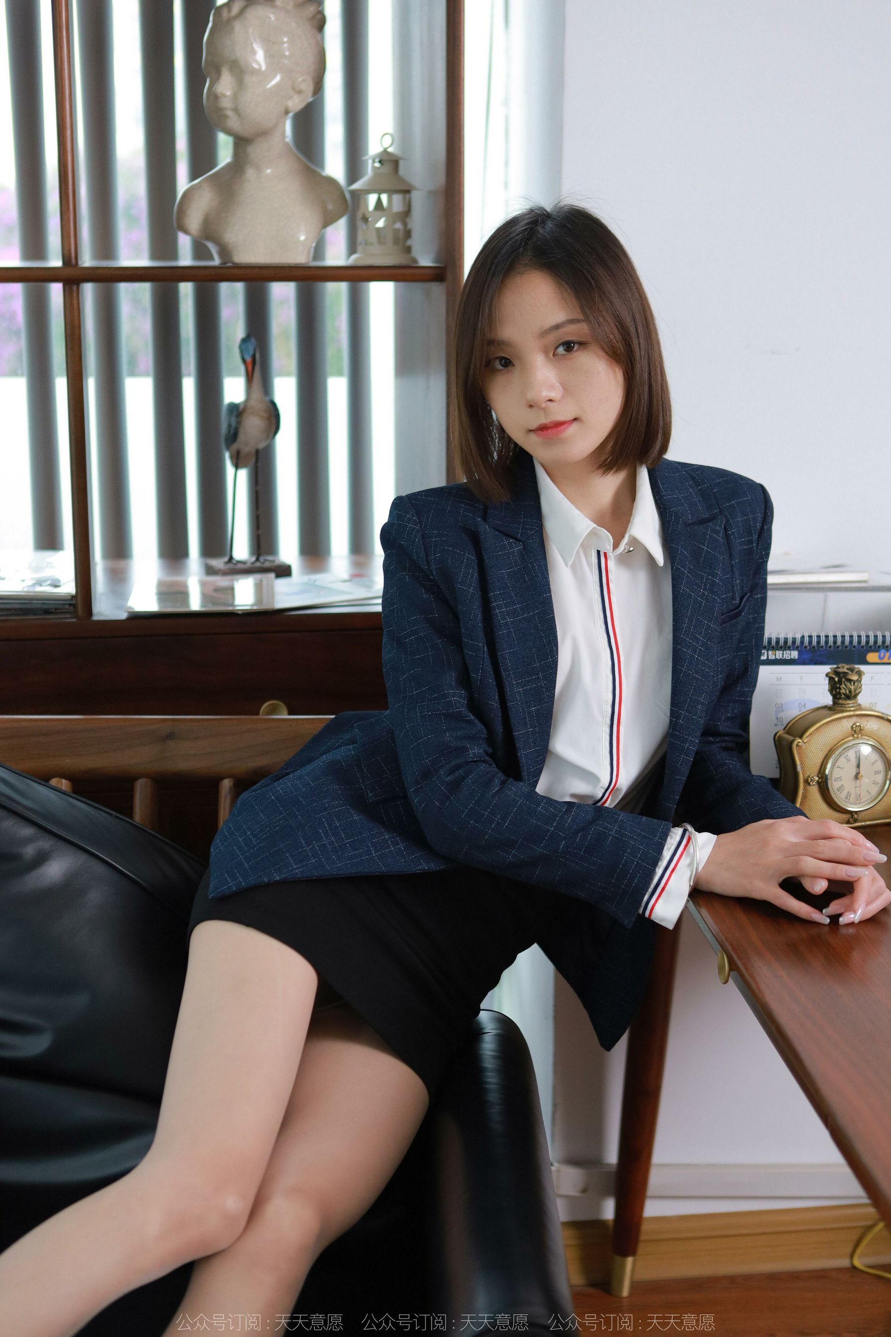 [异思趣向IESS] 模特：小六《长腿包臀裙》第10张