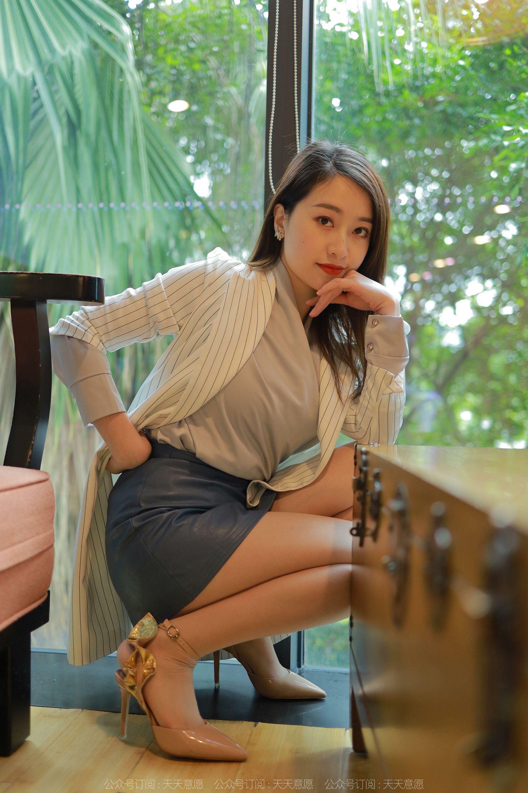 [异思趣向IESS] 模特：小婕 《4月佳人》第7张
