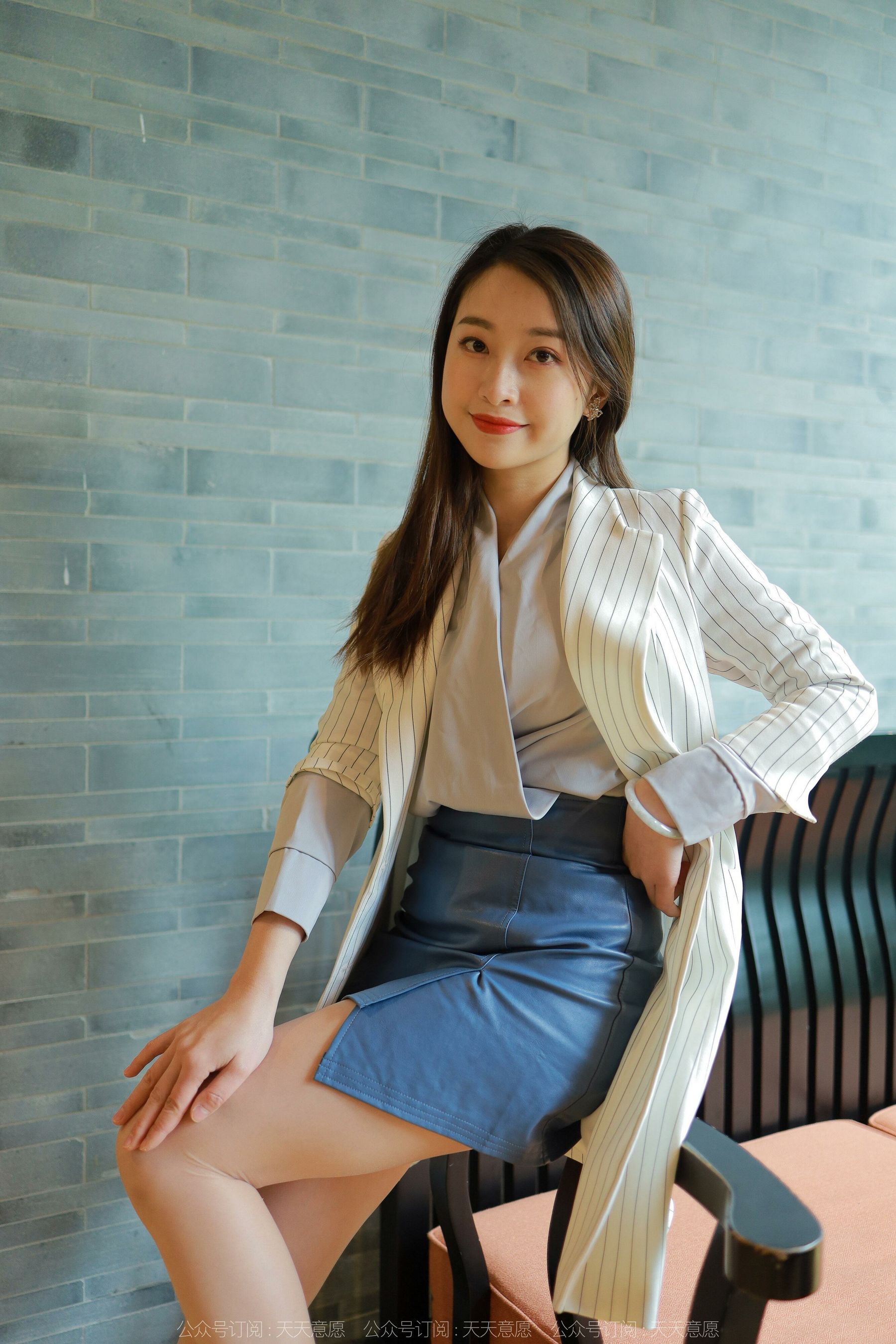 [异思趣向IESS] 模特：小婕 《4月佳人》第13张