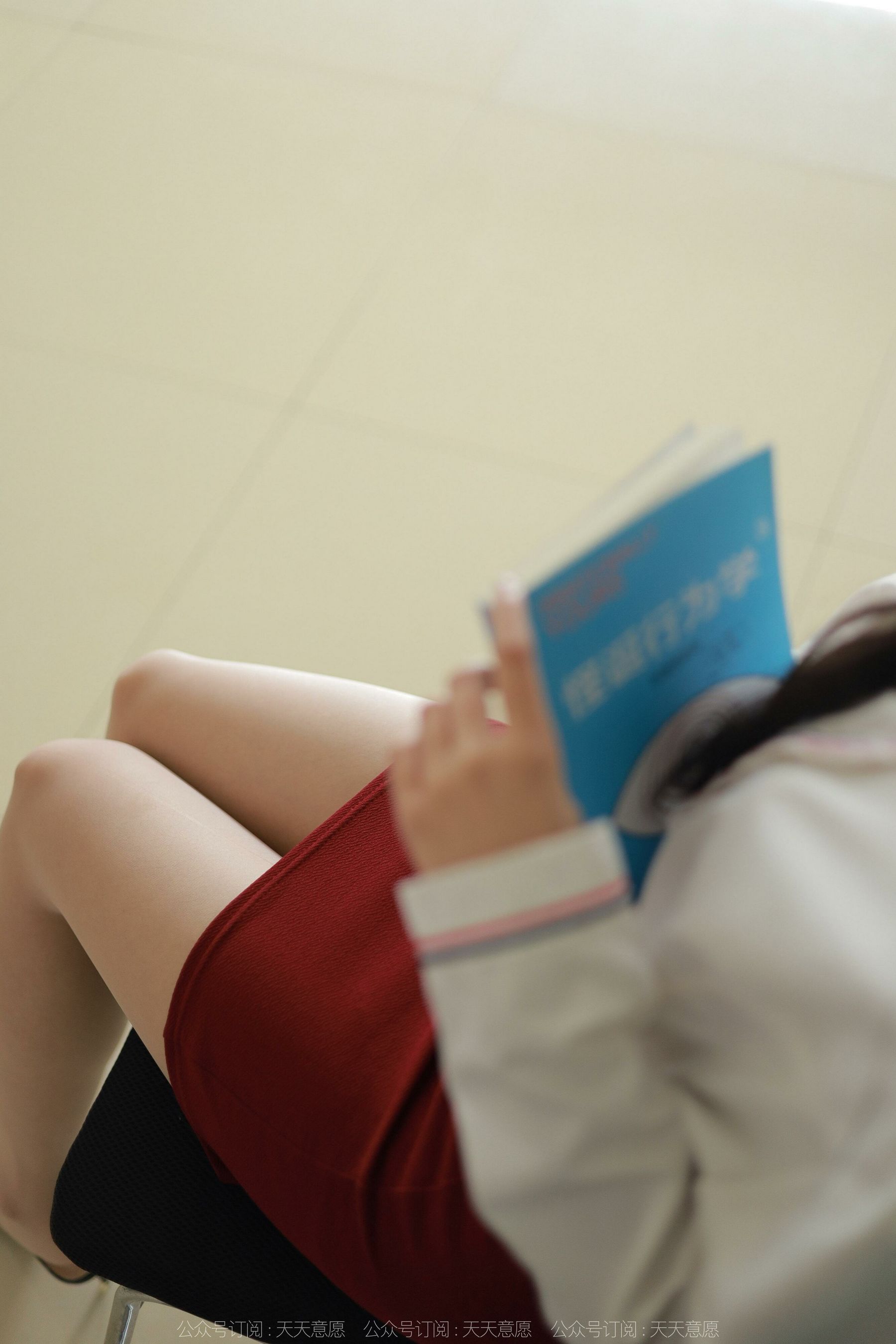 [IESS异思趣向] 婉萍 财务部美女第1张