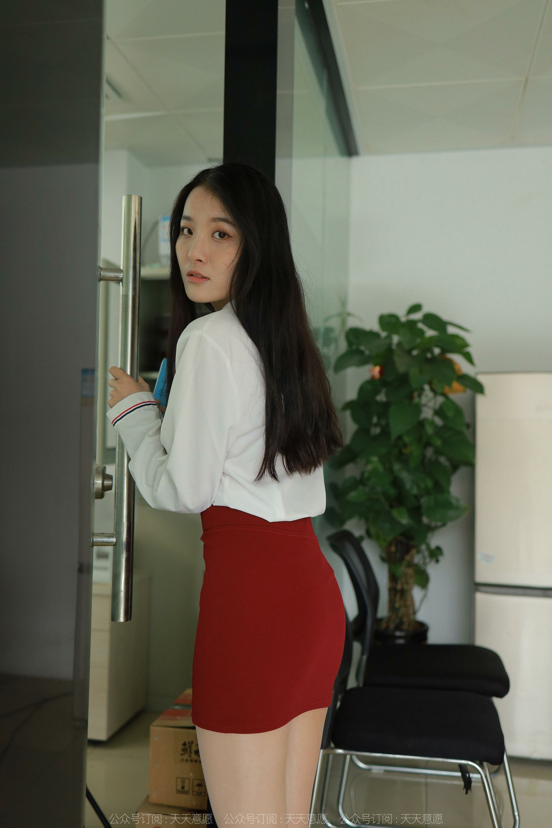 [IESS异思趣向] 婉萍 财务部美女第6张