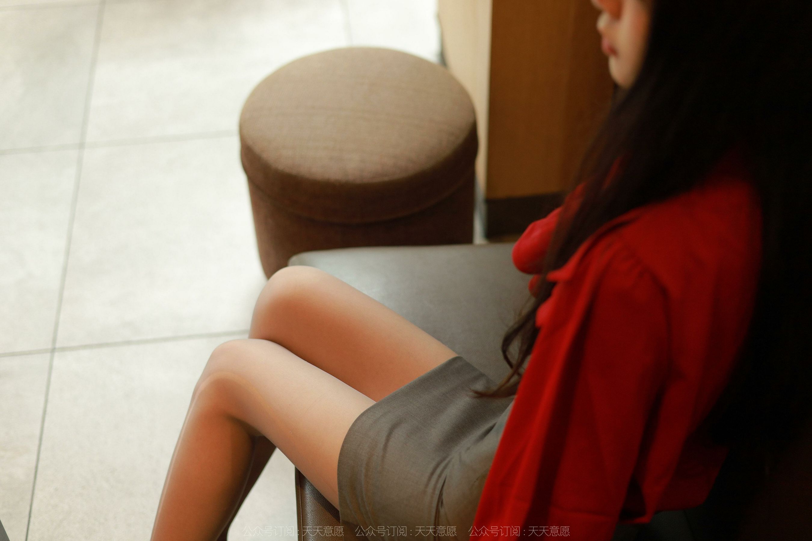 [IESS异思趣向] 团团 对面的美女同事第3张