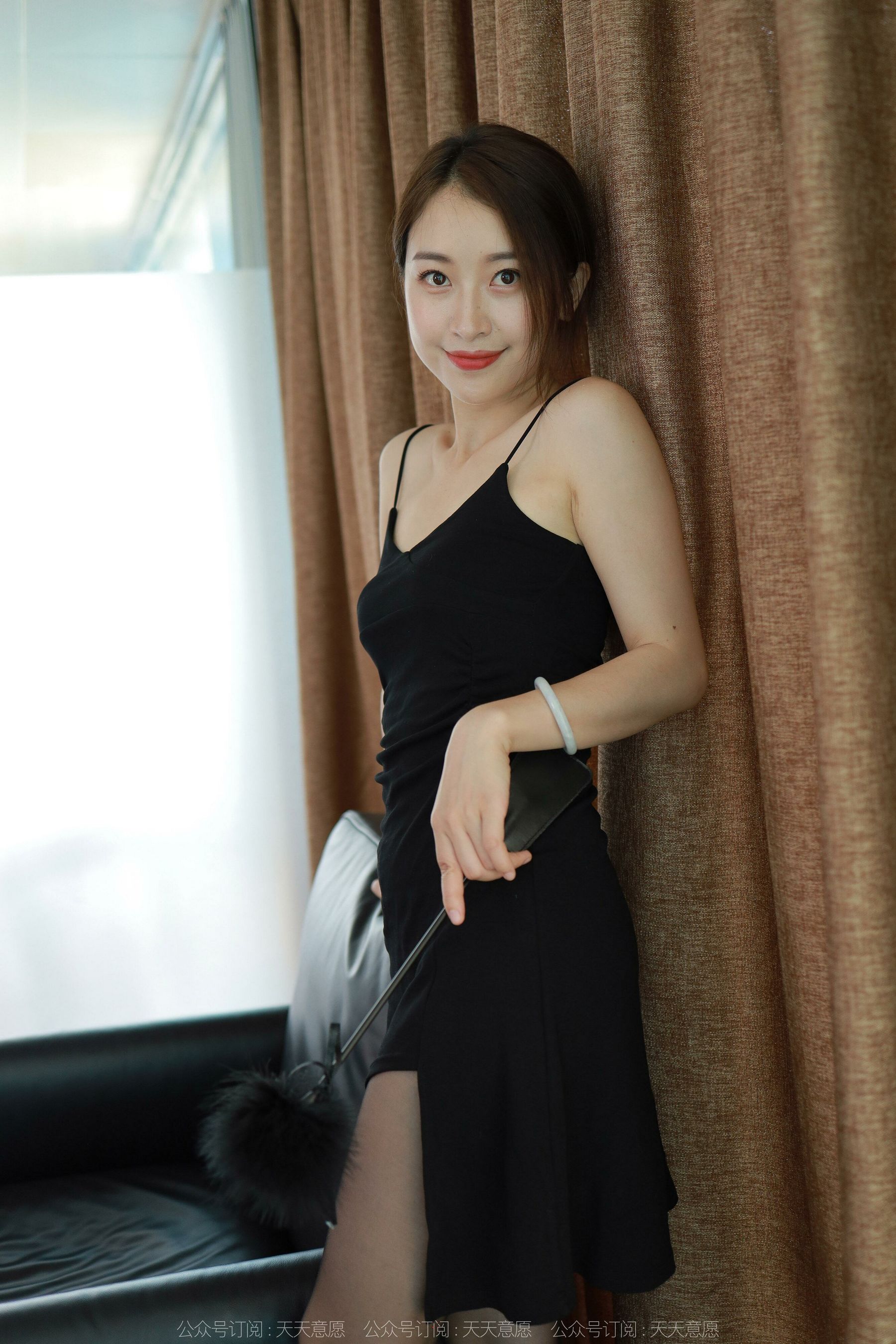 [IESS异思趣向]  模特：小婕 《嘿丝》第12张
