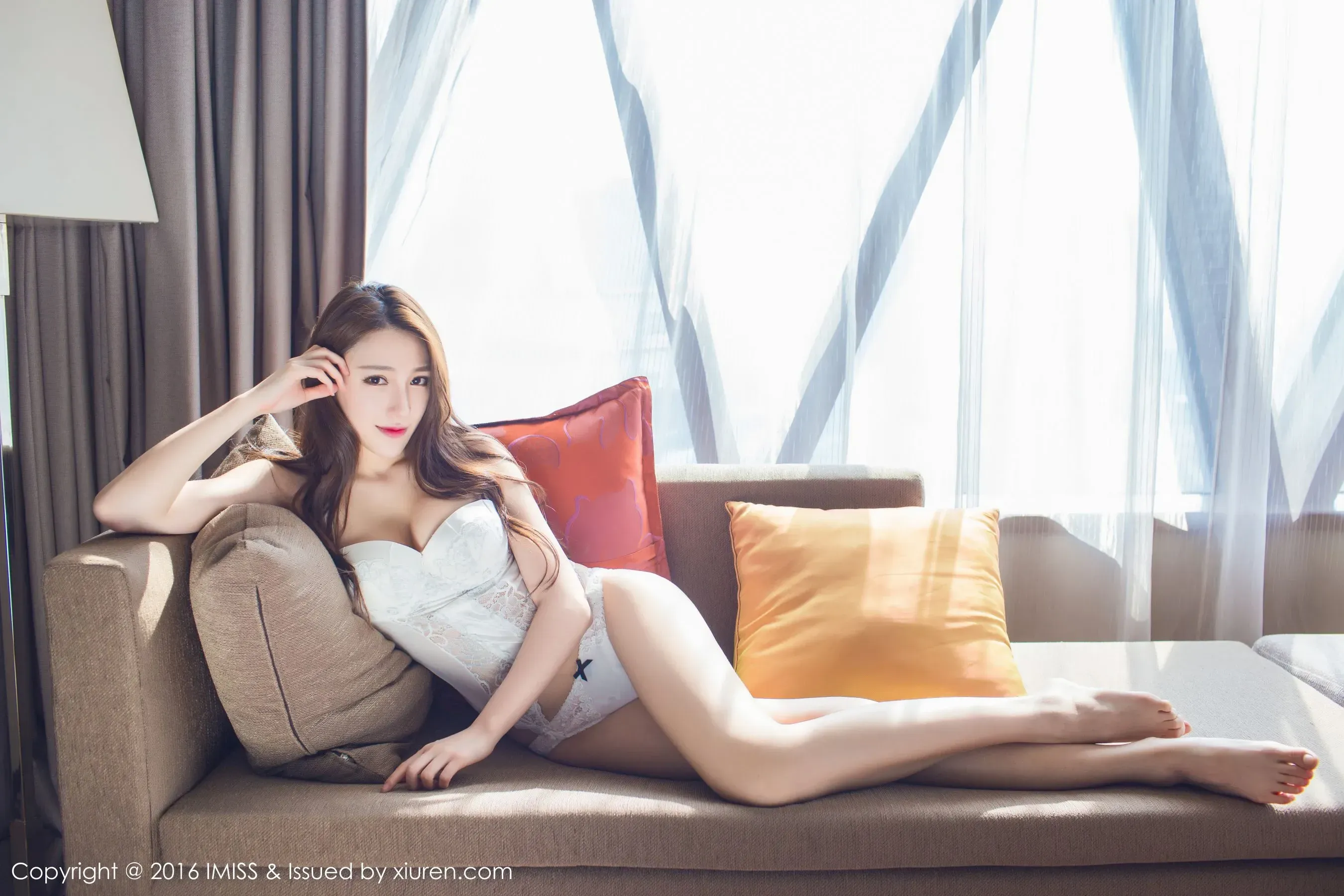  极品长腿美女@刘奕宁Lynn 爱蜜社IMiss Vol.080第17张