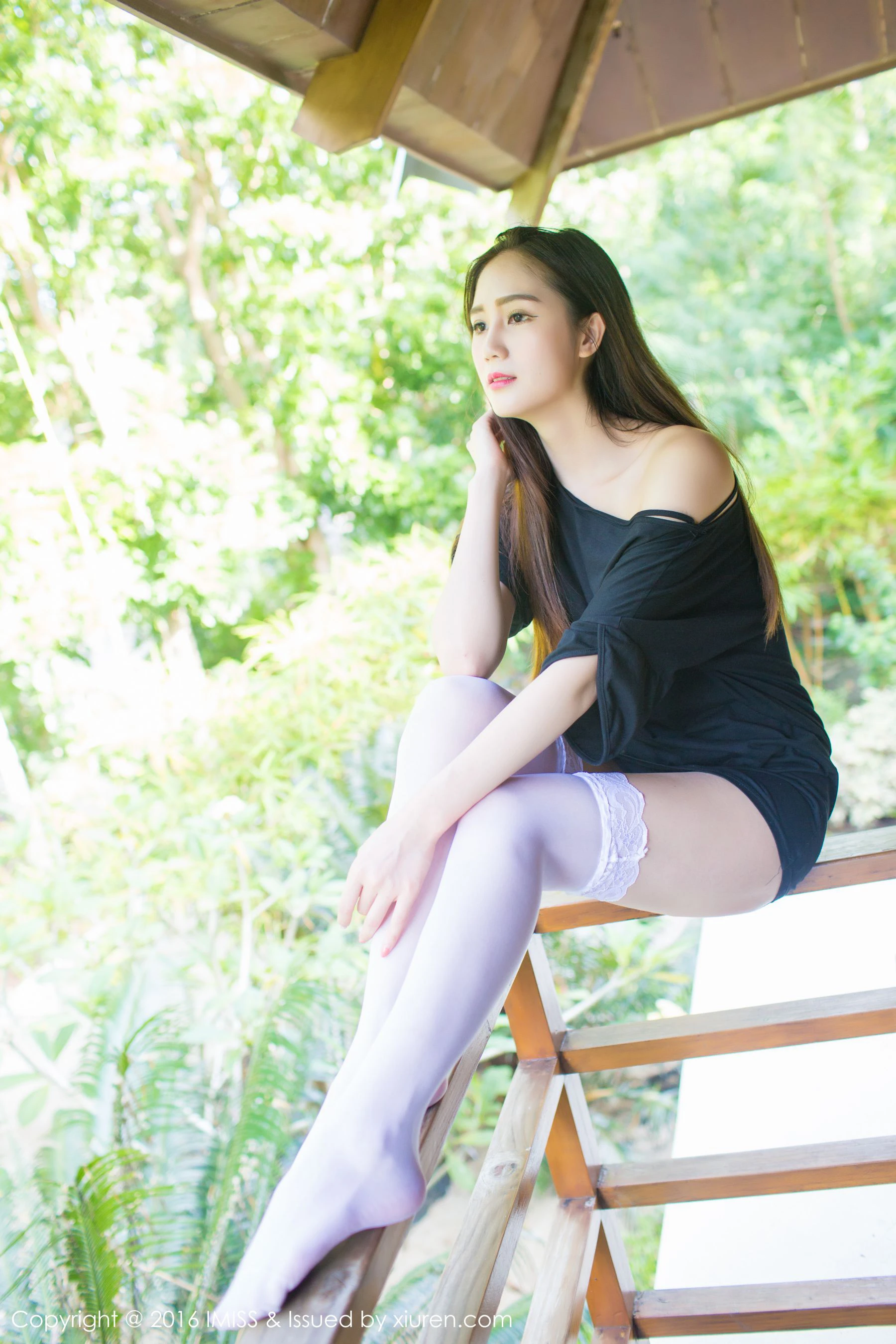  SISY思《蕾丝白丝袜+白衬衫+性感内衣》 爱蜜社IMiss Vol.062第1张