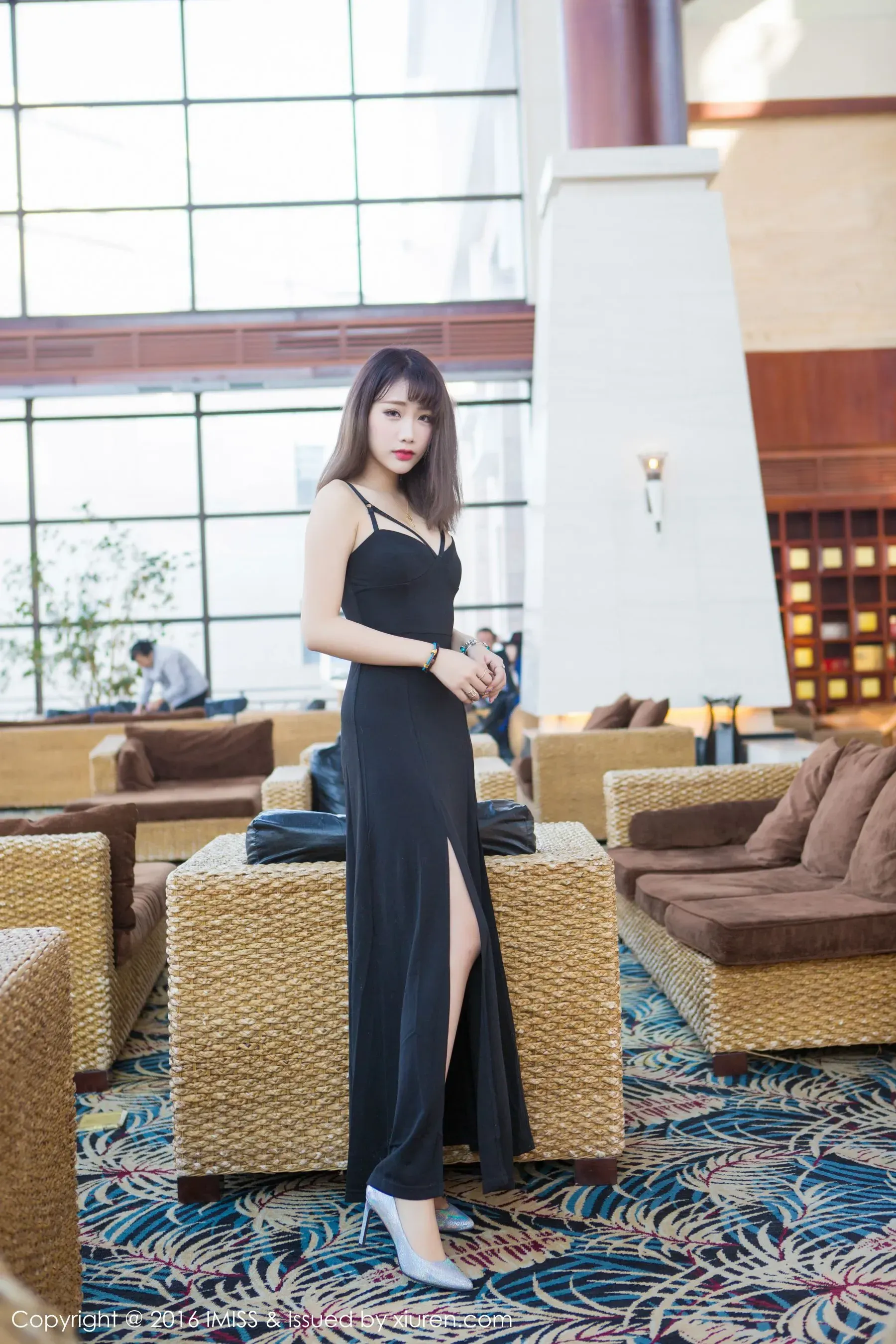  爱蜜社IMiss Vol.063 于姬、程小烦、朱若慕、奶茶Emily及其他模特合集第3张