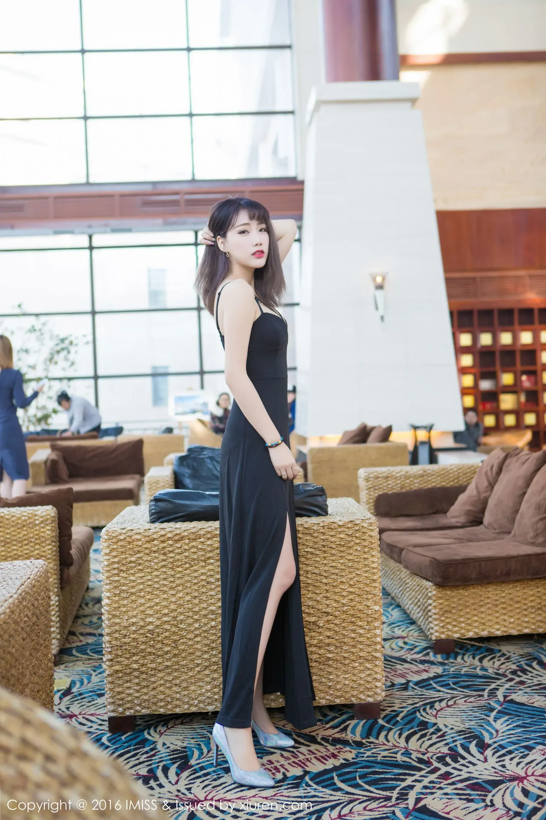  爱蜜社IMiss Vol.063 于姬、程小烦、朱若慕、奶茶Emily及其他模特合集第4张