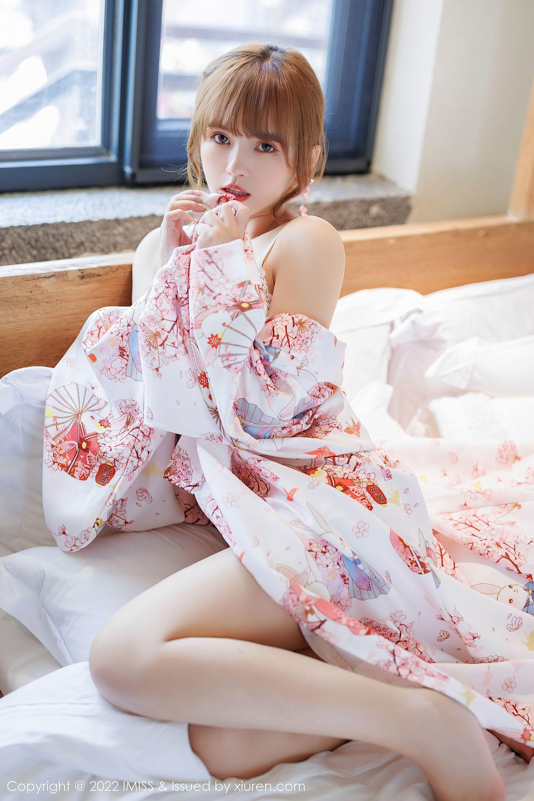 爱蜜社 VOL.676 张思允Nice 蕾丝内衣美胸写真第4张