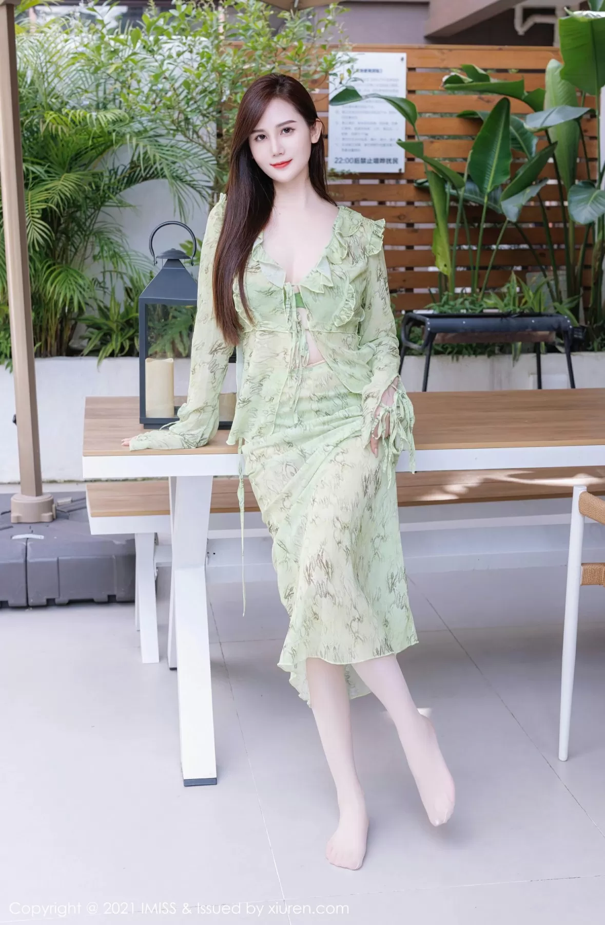  爱蜜社 VOL.758 sisy思 [40P]第2张