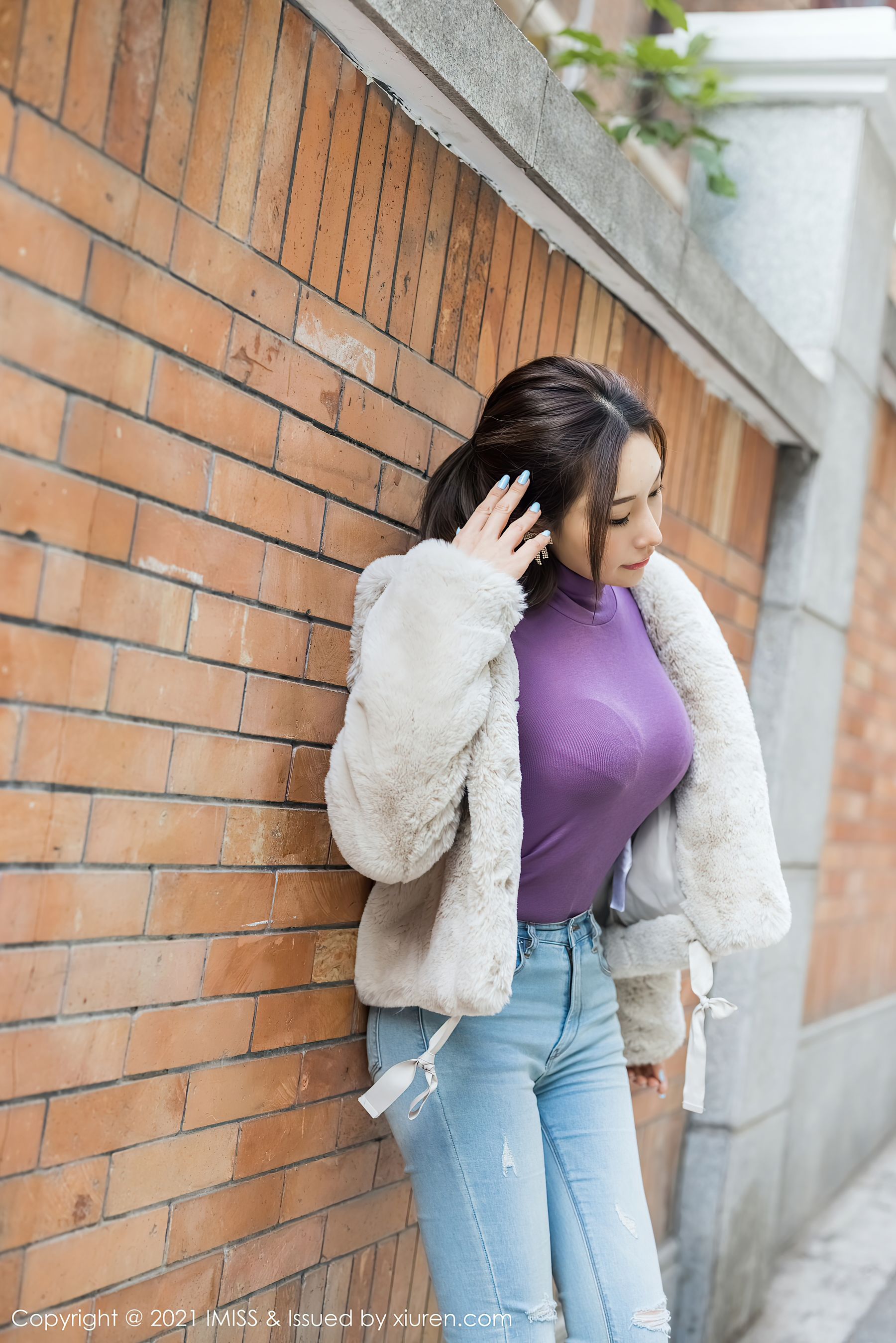  爱蜜社 VOL.541 小狐狸Kathryn