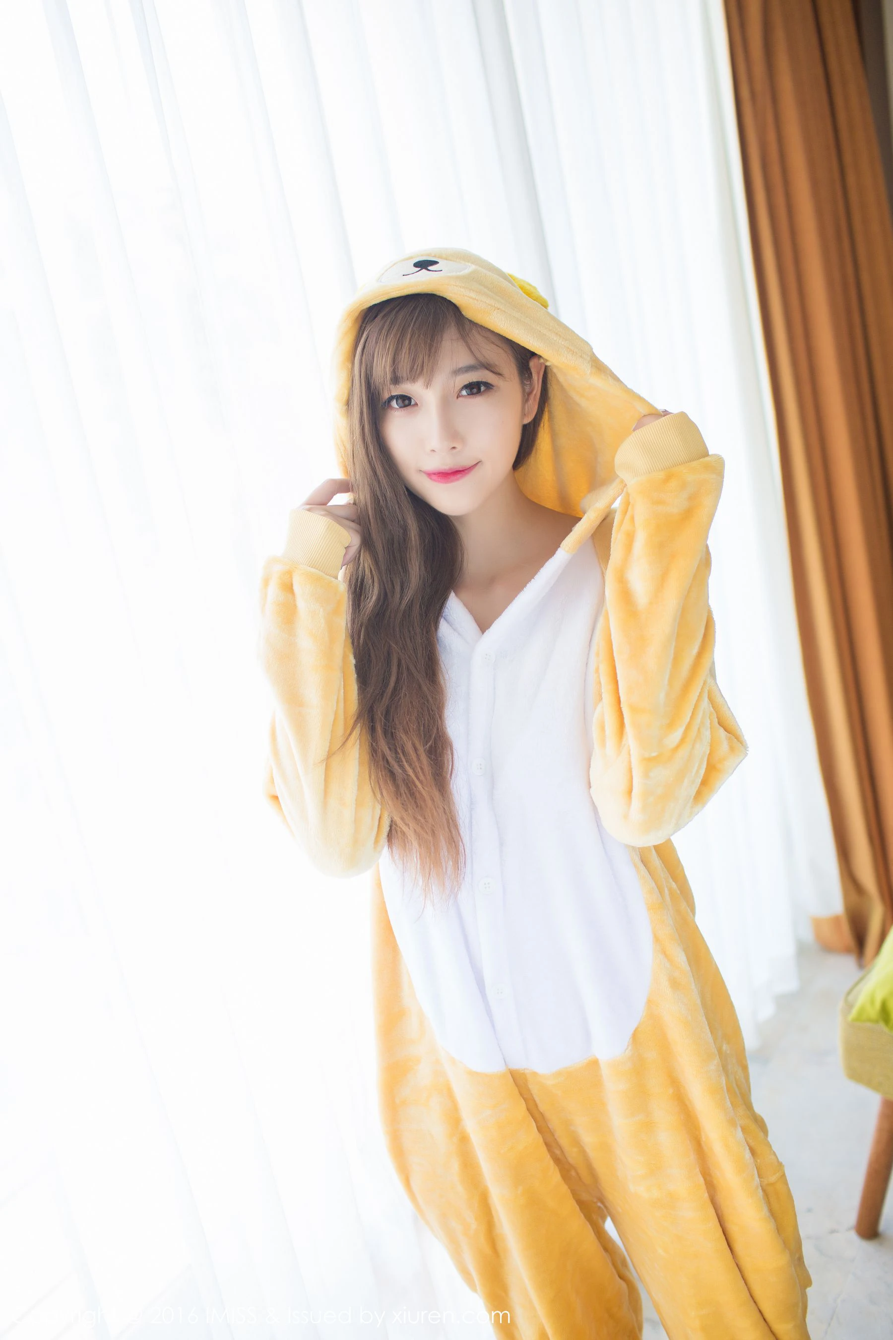  sugar小甜心CC《美女扮野兽+旗袍与丝袜》 爱蜜社IMiss Vol.136