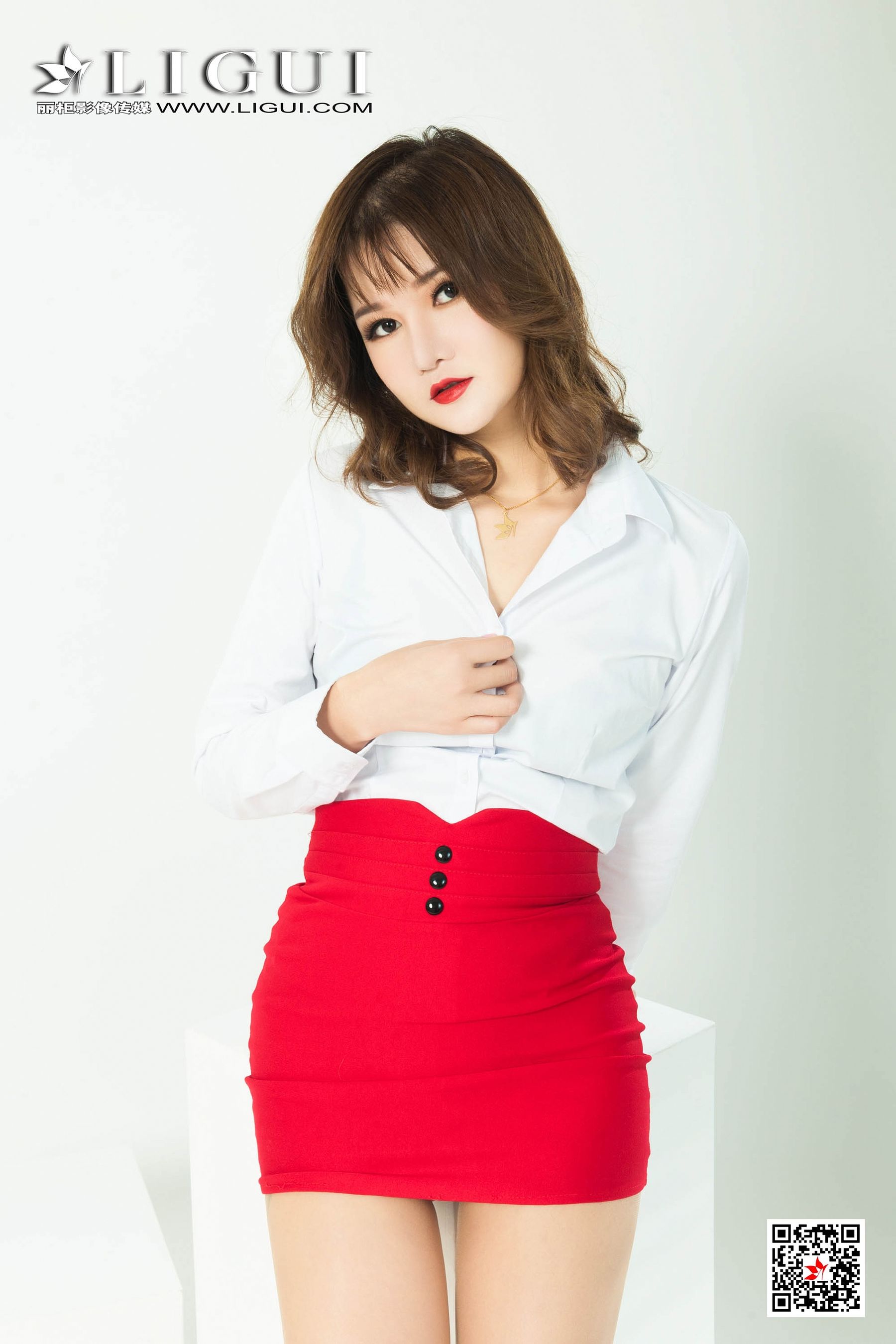 [丽柜Ligui] Model 文芮 - 丝袜OL诱惑第10张