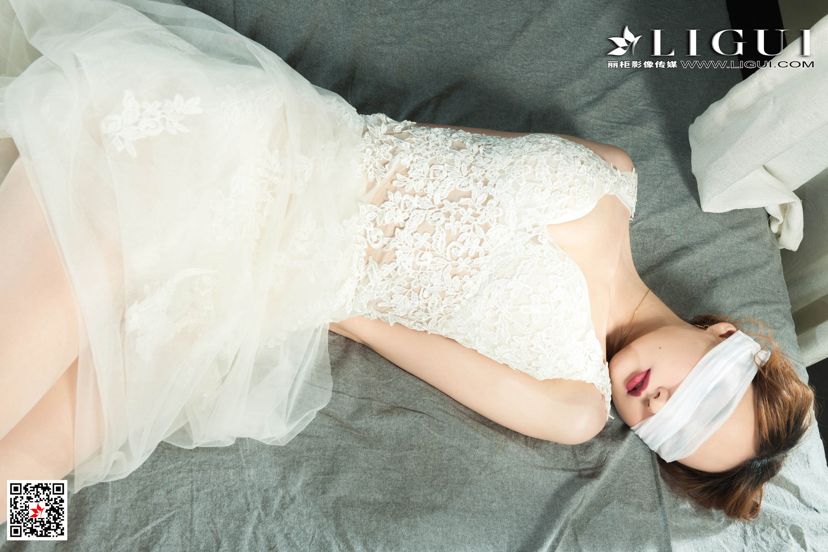 [丽柜美束Ligui] 蕊蕊 《婚纱绳艺》 写真集第20张