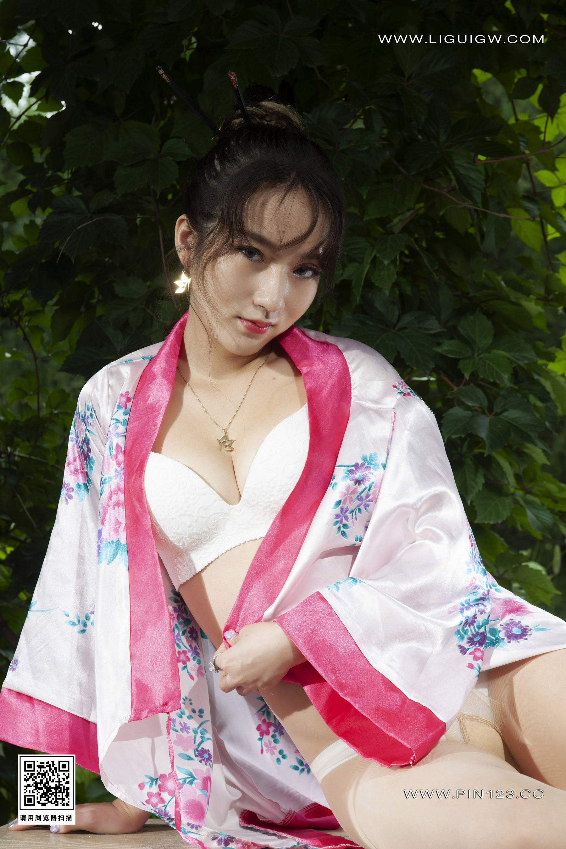 [Ligui丽柜] 2023.08.14《丝足踏青》汐汐第15张