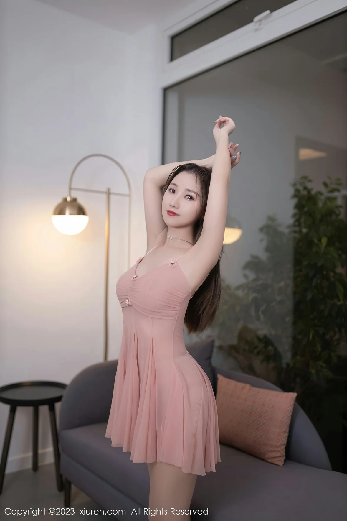  XiuRen 秀人 No.7206 杏子Yada 粉色睡裙性感写真 [79P]第2张