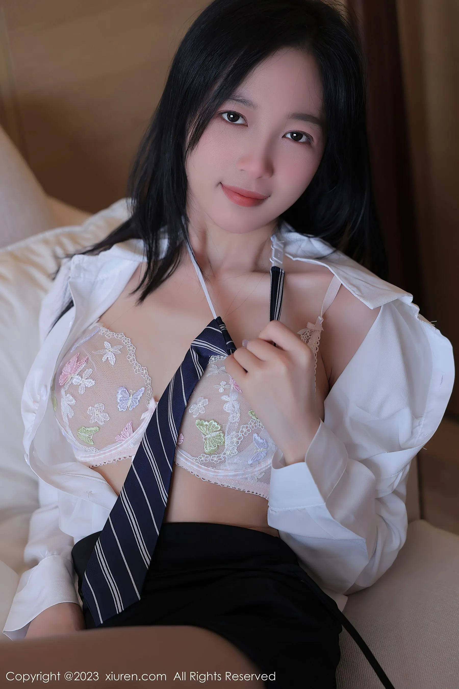  秀人网 No.6675 茜茜Kimi第7张