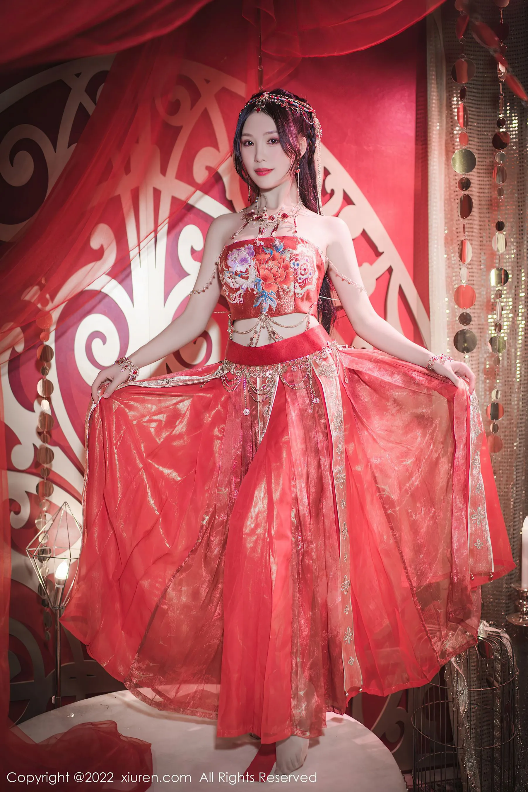  秀人网 No.5699 利世 舞娘美腿第1张