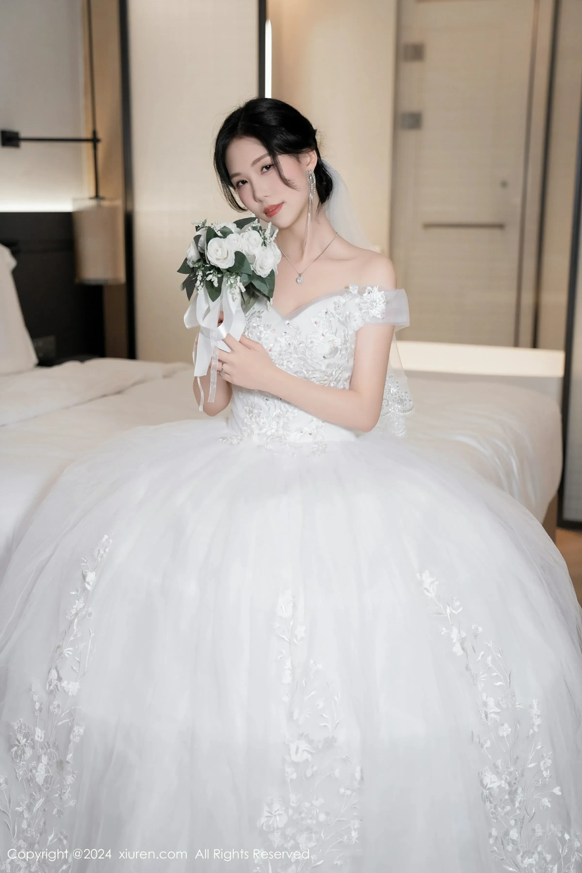  XiuRen 秀人 No.8998 利世 [100P]第4张