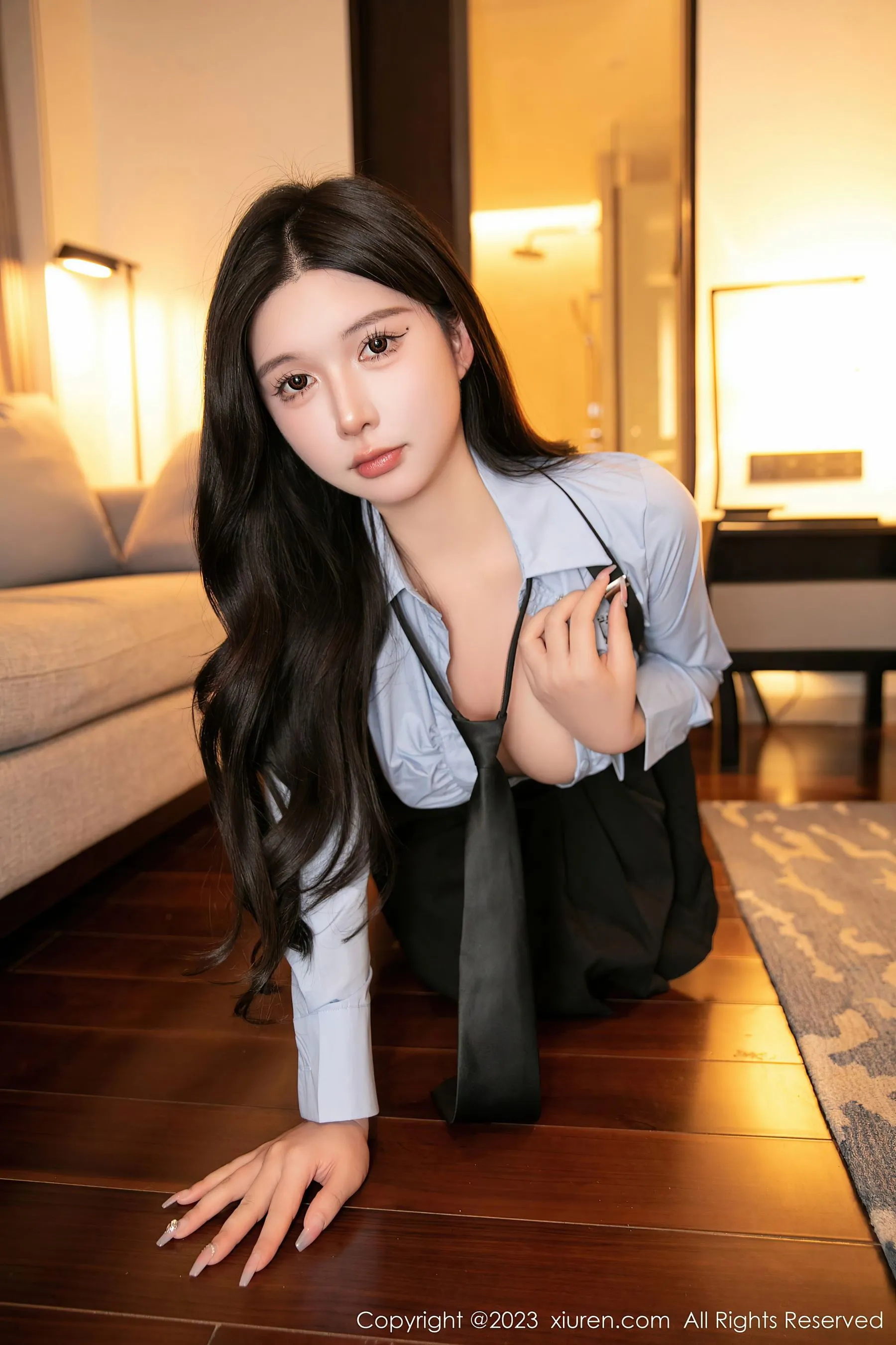  秀人网 No.6539 林珊珊 黑丝美腿第4张