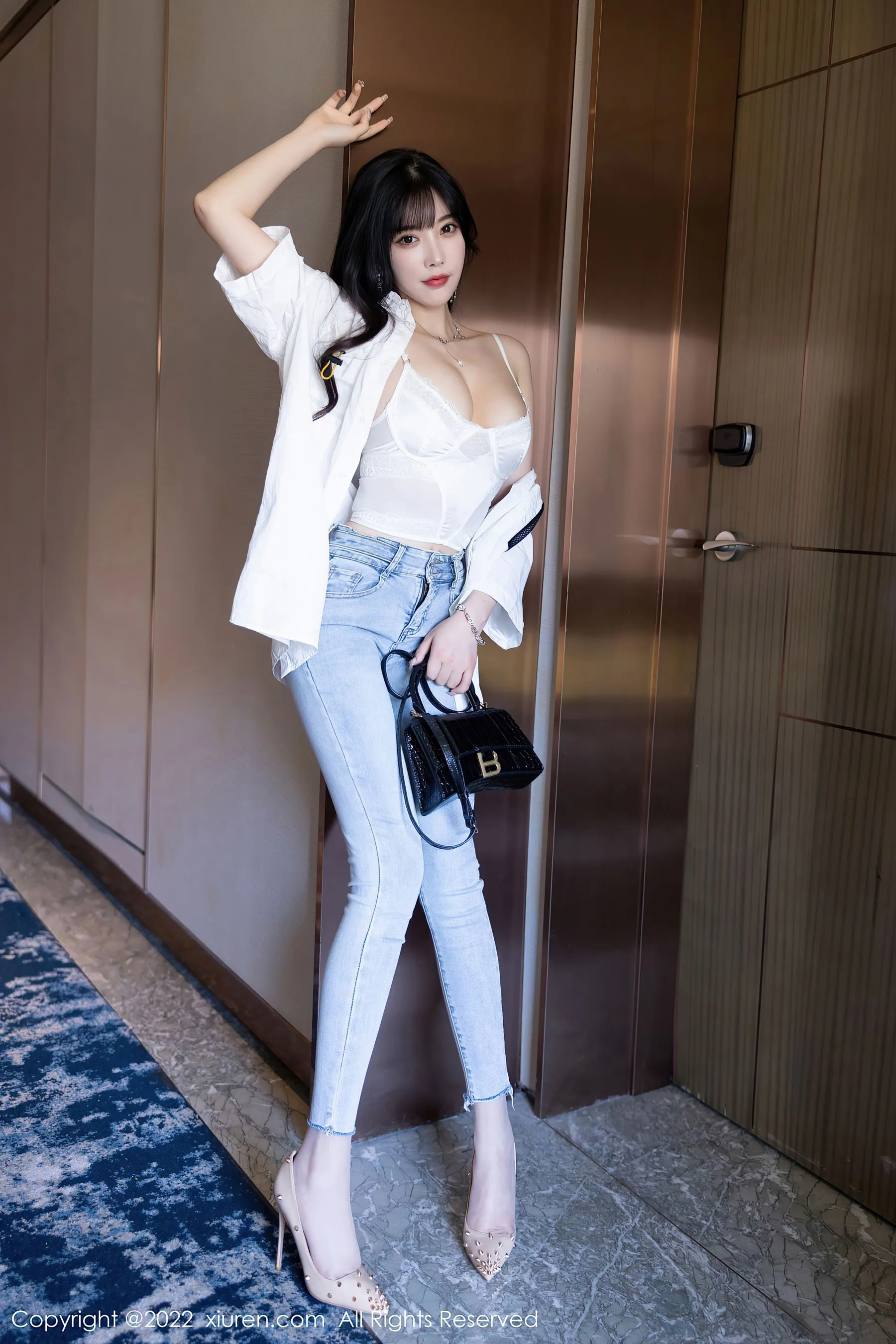  秀人网 No.5614 杨晨晨 牛仔裤美臀第21张