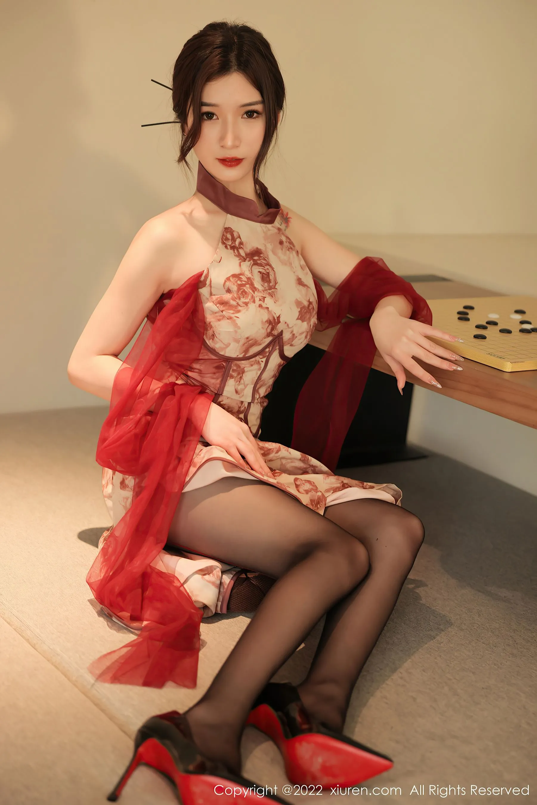  秀人网 No.4959 Hebe韩心雨 新人黑丝第15张