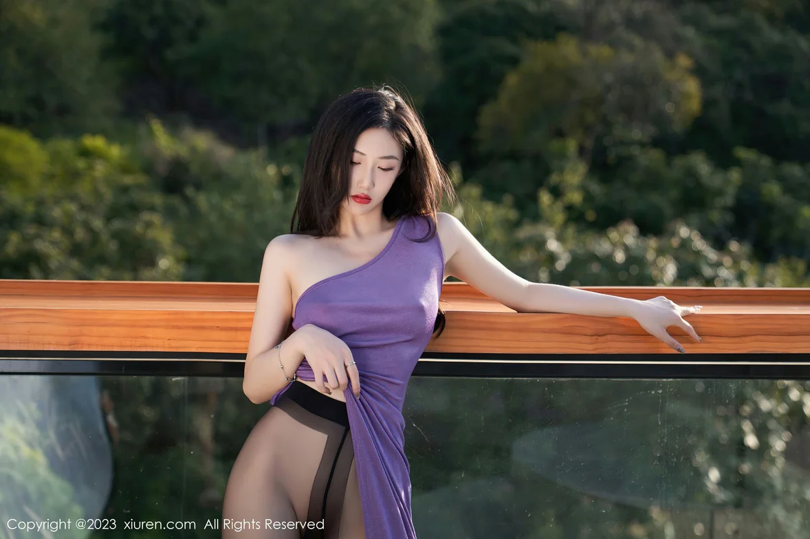  XiuRen 秀人 No.7246 沈青黛 紫色连衣长裙性感写真 [81P]第8张