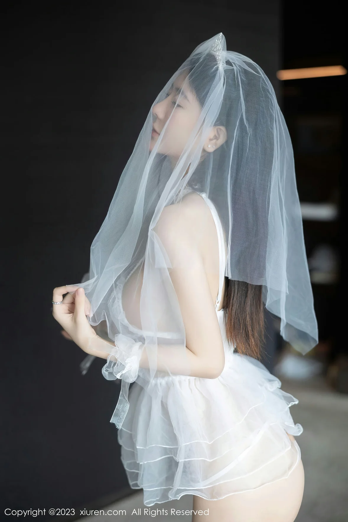  XiuRen 秀人 No.7165 幼幼 情趣婚纱服饰性感写真 [90P]第2张