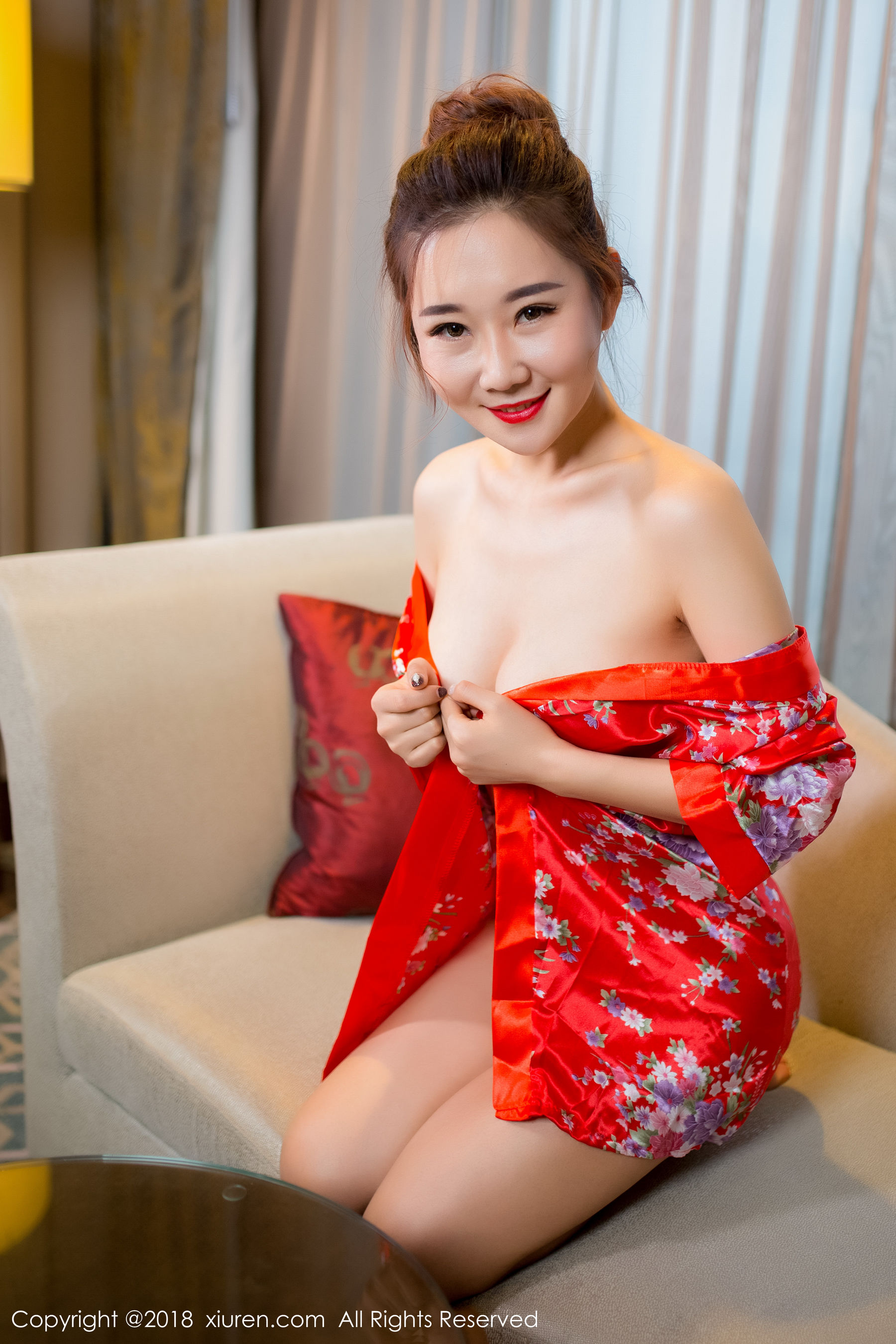 棉花糖candy《华丽和服+半透丝袜》 秀人 No.892第6张