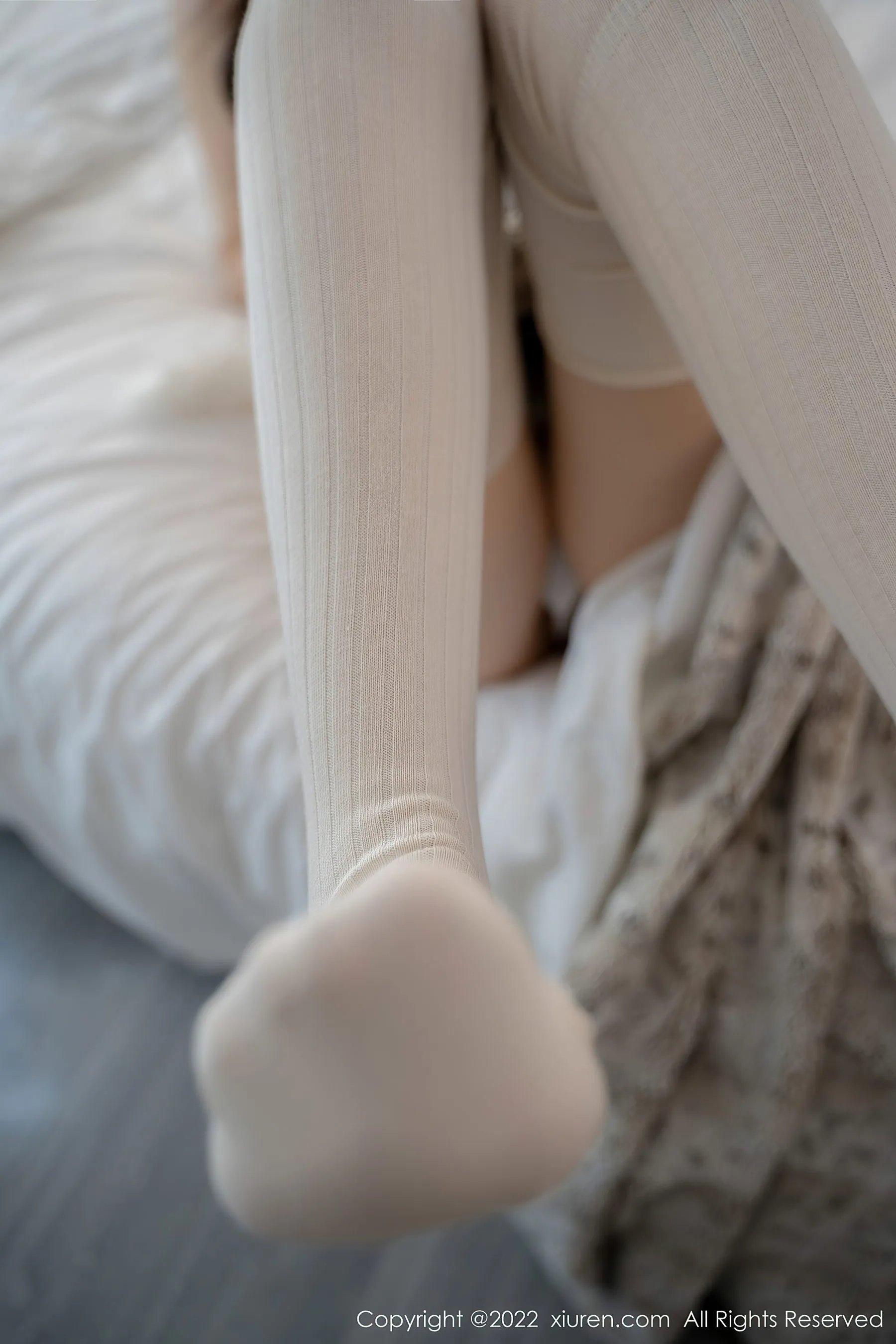  秀人网 No.5787 奶瓶土肥圆矮挫丑黑穷 丰腴美臀第11张