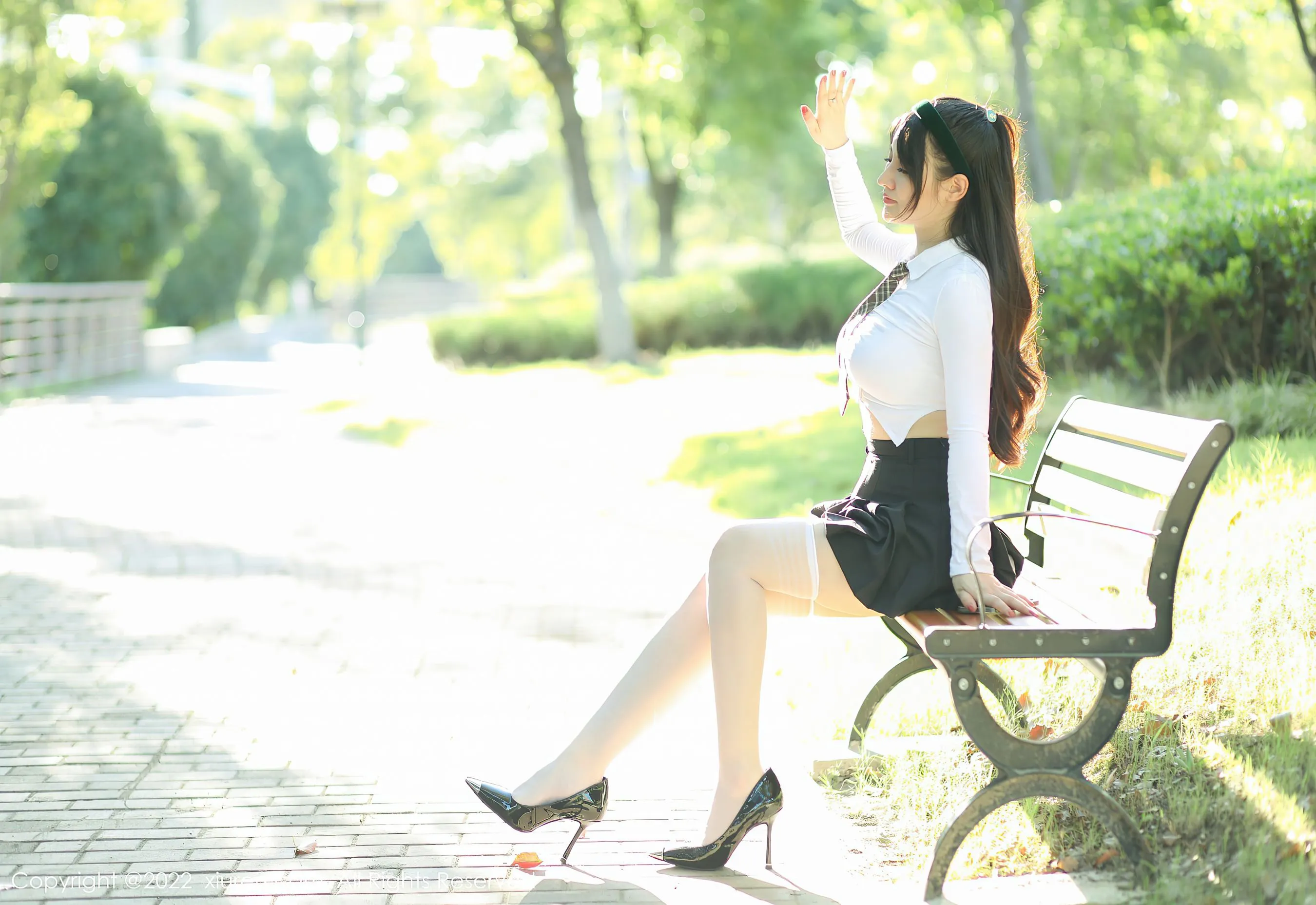  秀人网 No.5512 诗诗kiki 短裙美臀第14张