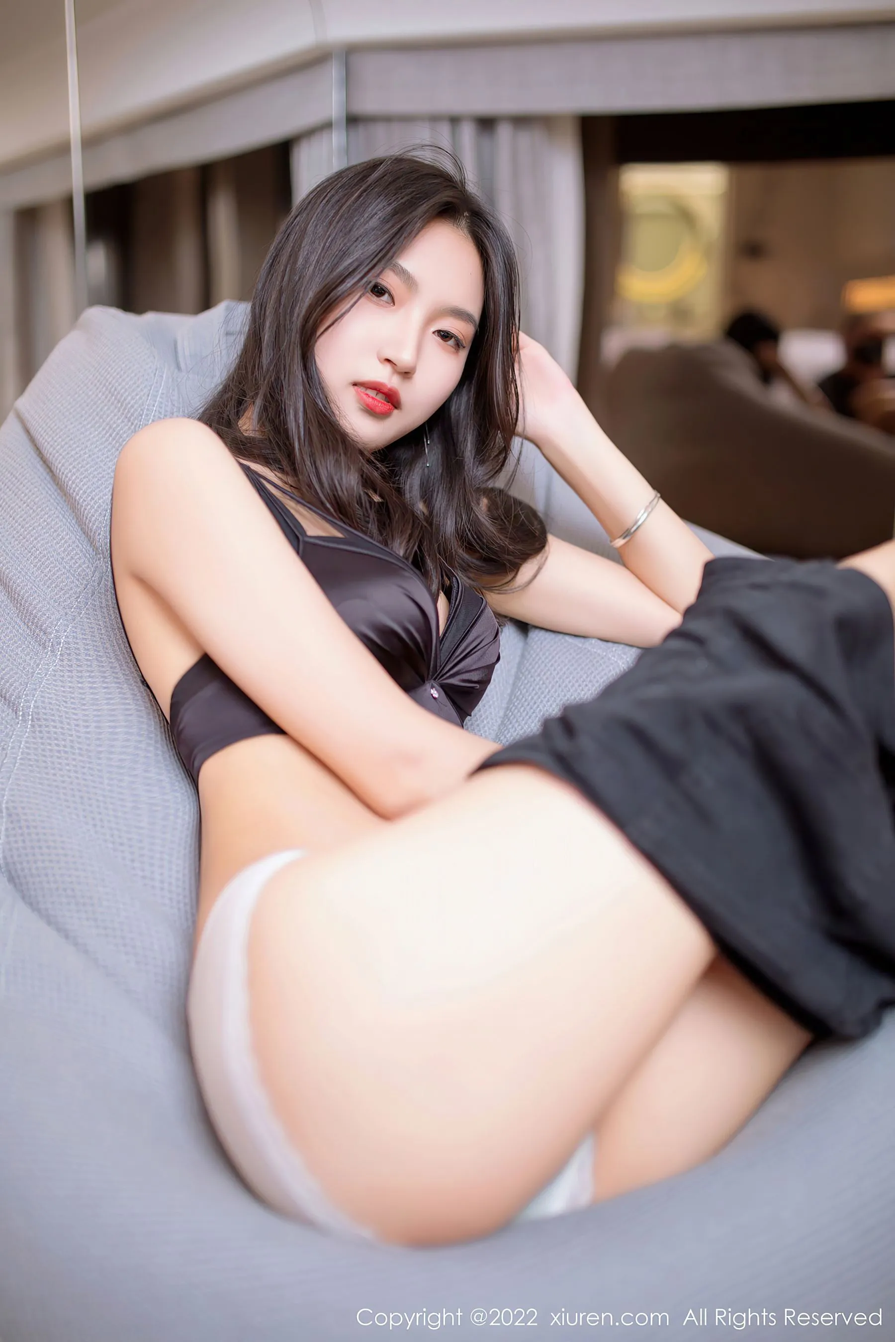  秀人网 No.5399 十九九 新人美腿第12张