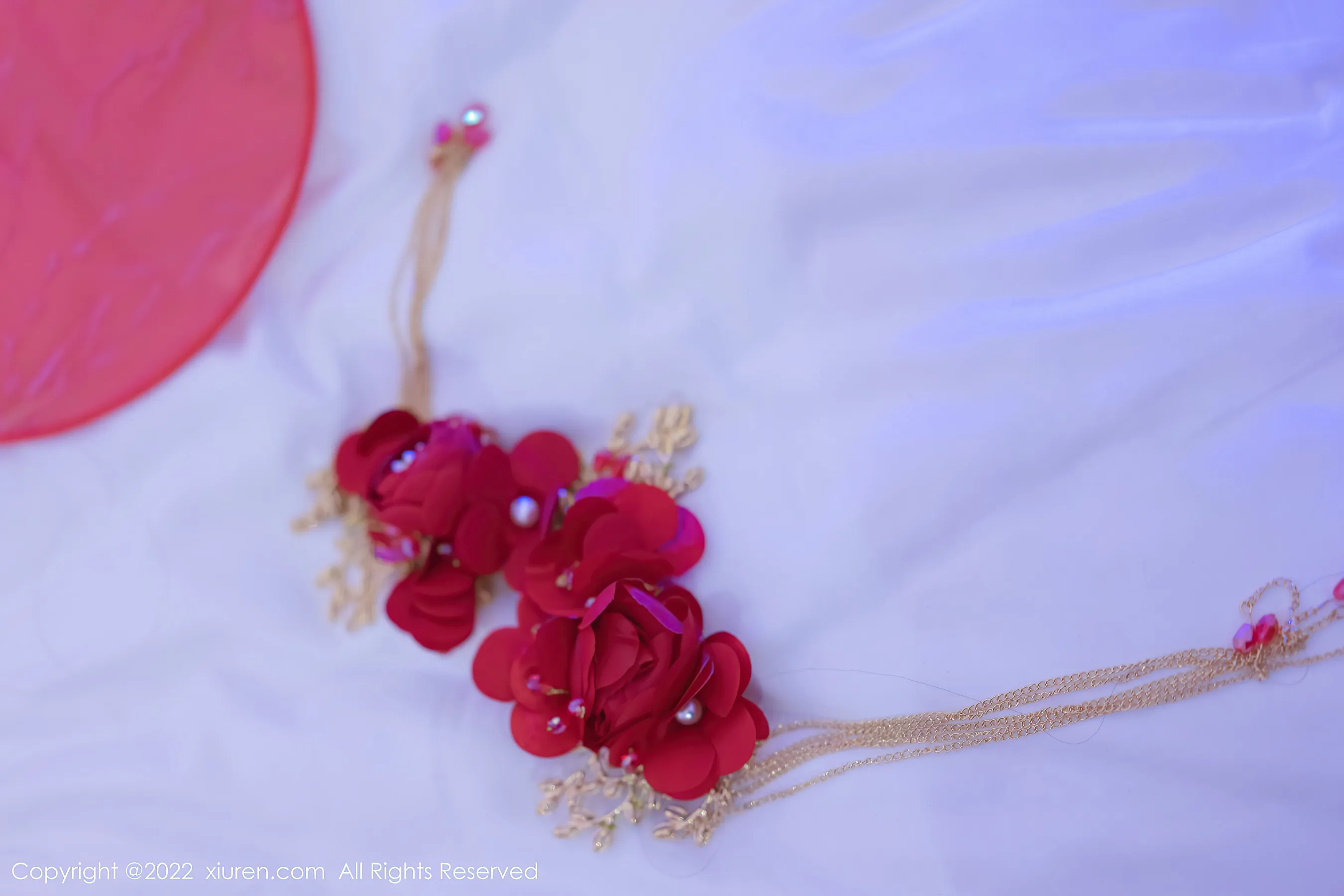  秀人网 No.4586 王雨纯 红色内衣三亚旅拍第20张