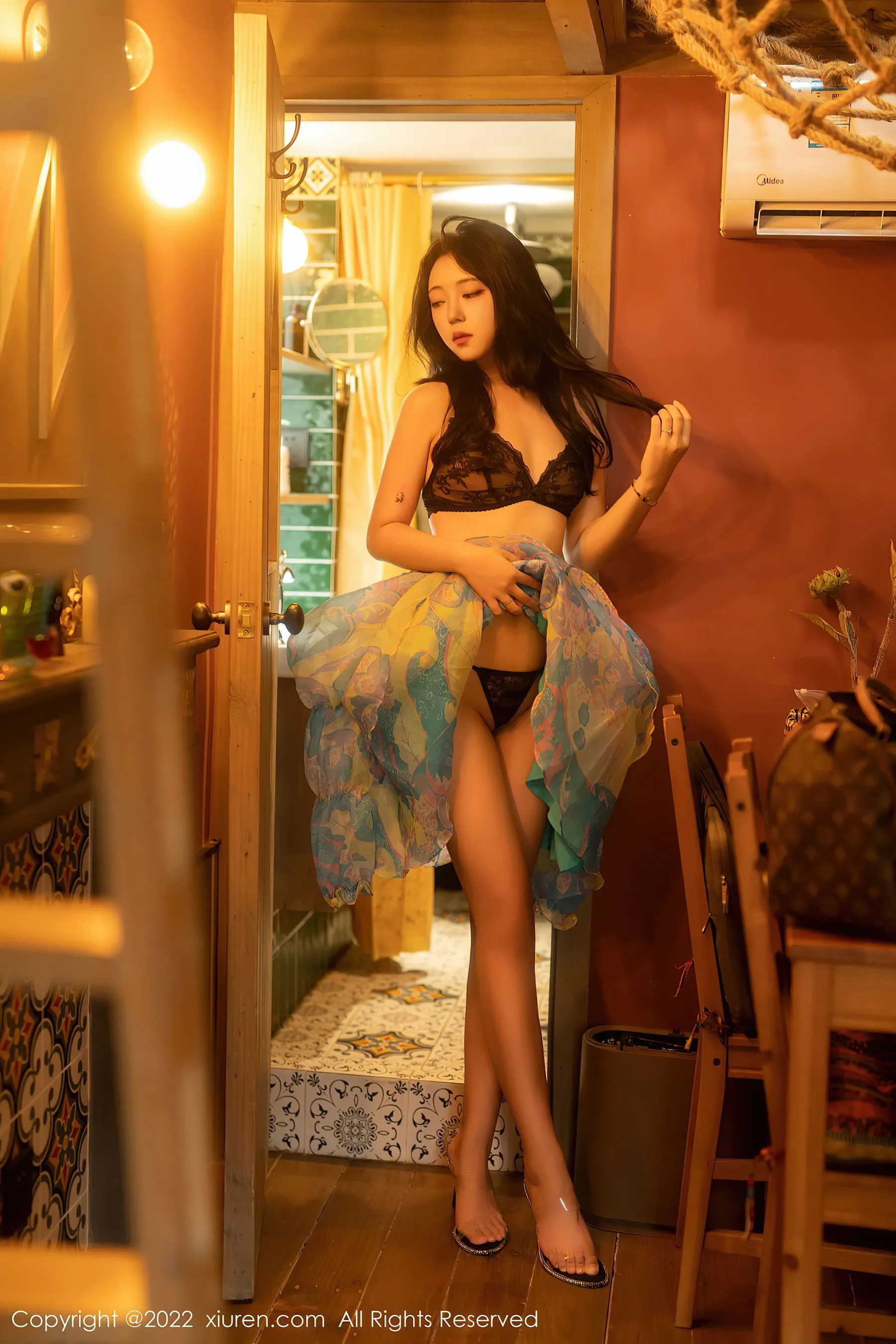  秀人网 No.5749 露露luncy 长裙美腿第1张