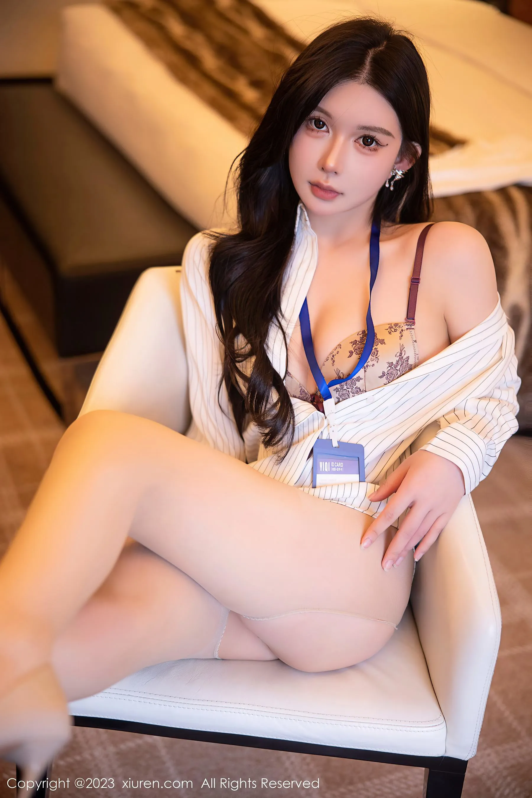  秀人网 No.6247 林珊珊 短裙美腿第13张