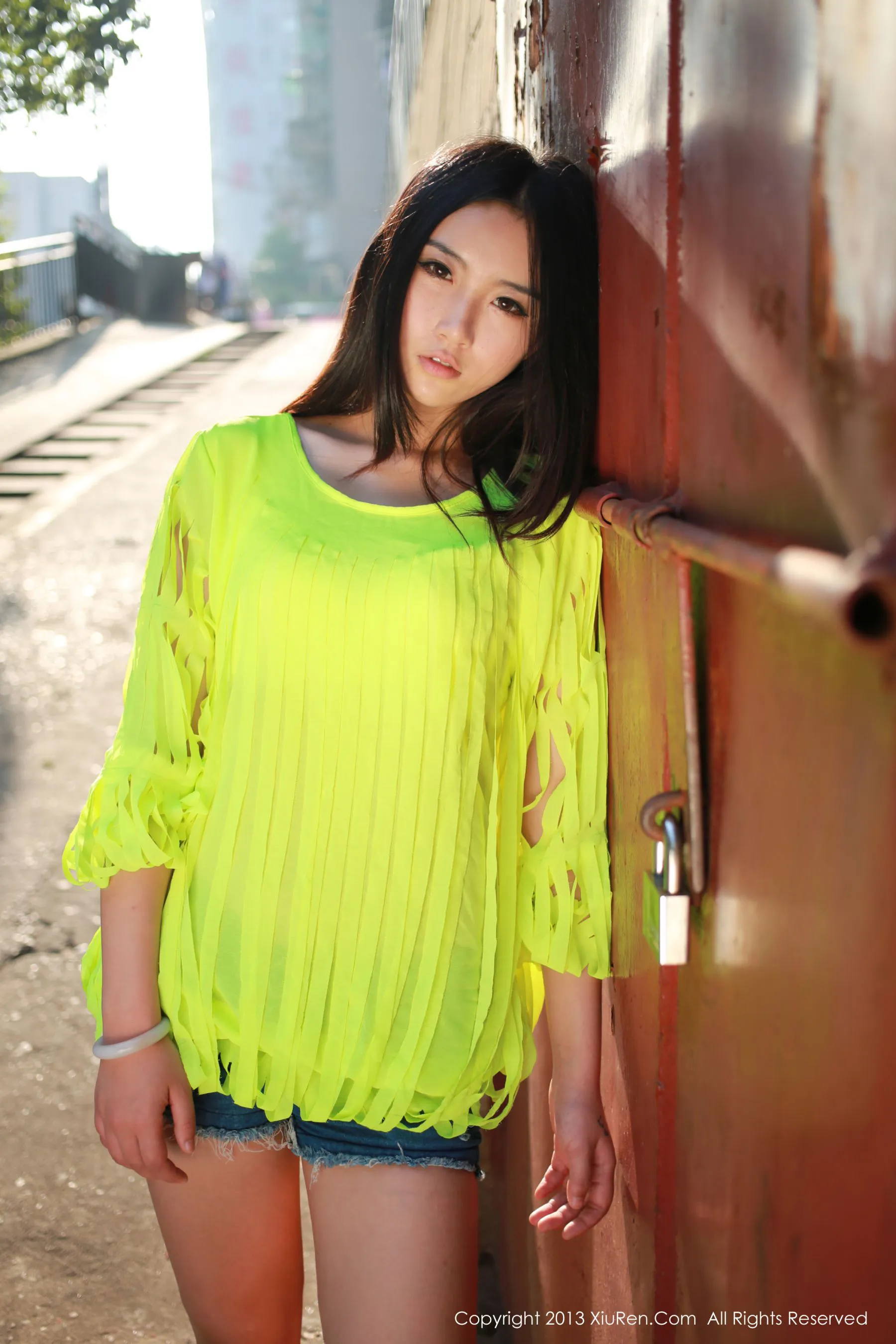  MOON嘉依 秀人网 No.017第2张