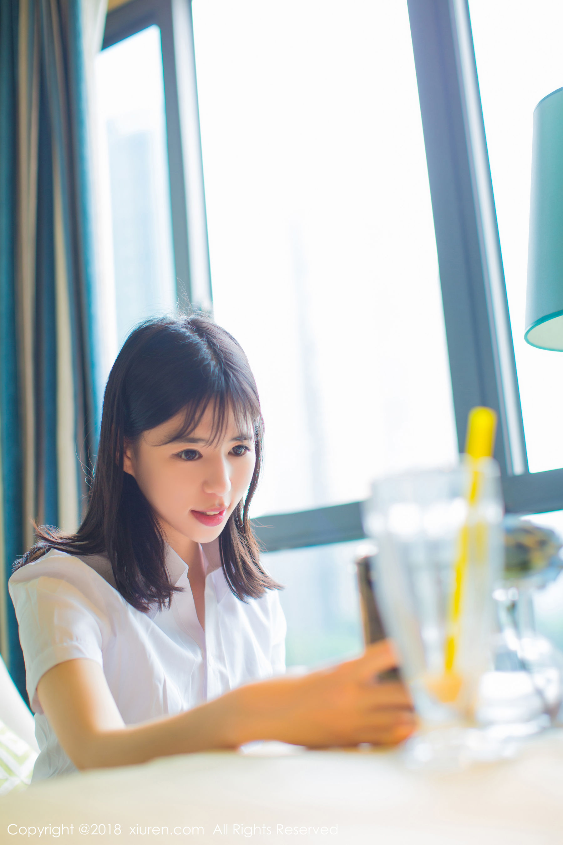 艾栗栗栗栗栗栗吖《女秘OL》 XiuRen 秀人网 No.1014第9张