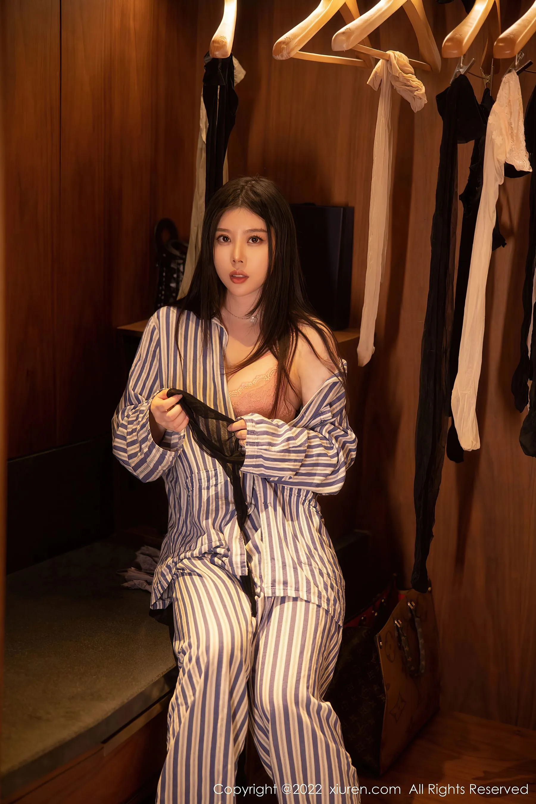  秀人网 No.5820 白茹雪第17张