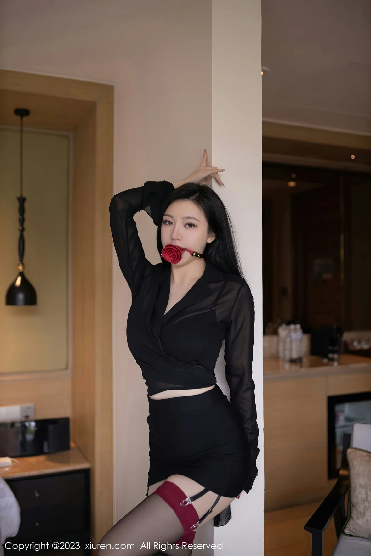  XiuRen 秀人 No.6867 安然anran 魅惑黑丝性感写真 [81P]第7张