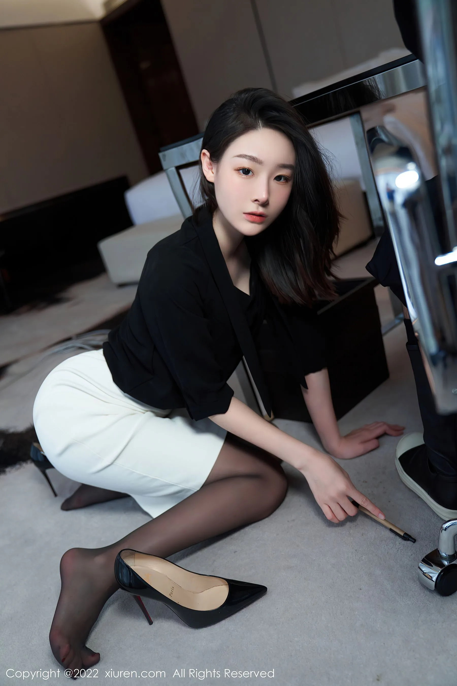  秀人网 No.5312 是小逗逗 短裙美腿第19张