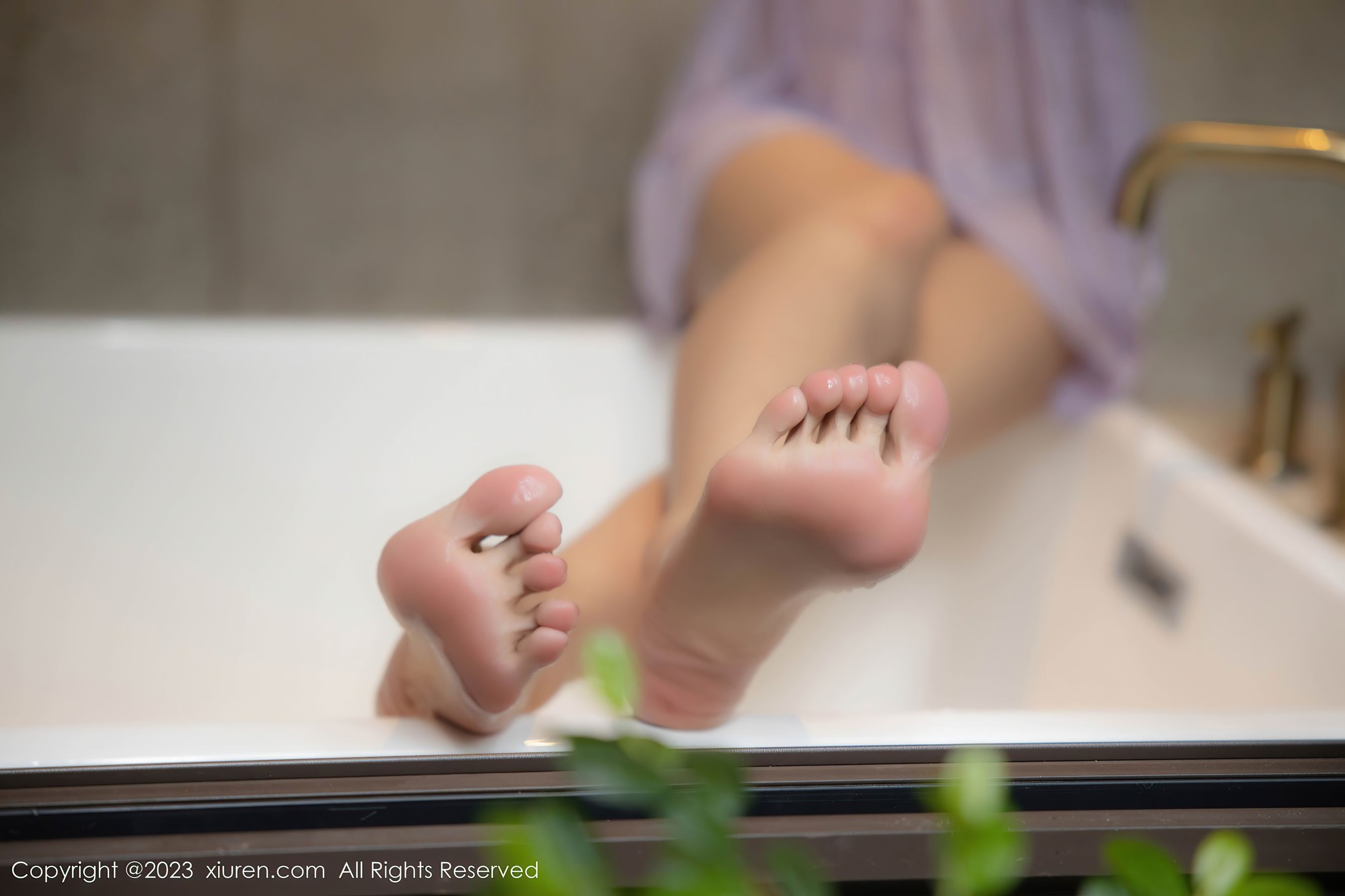 XiuRen 秀人 No.7451 糖豆sisi 睡裙美腿第19张