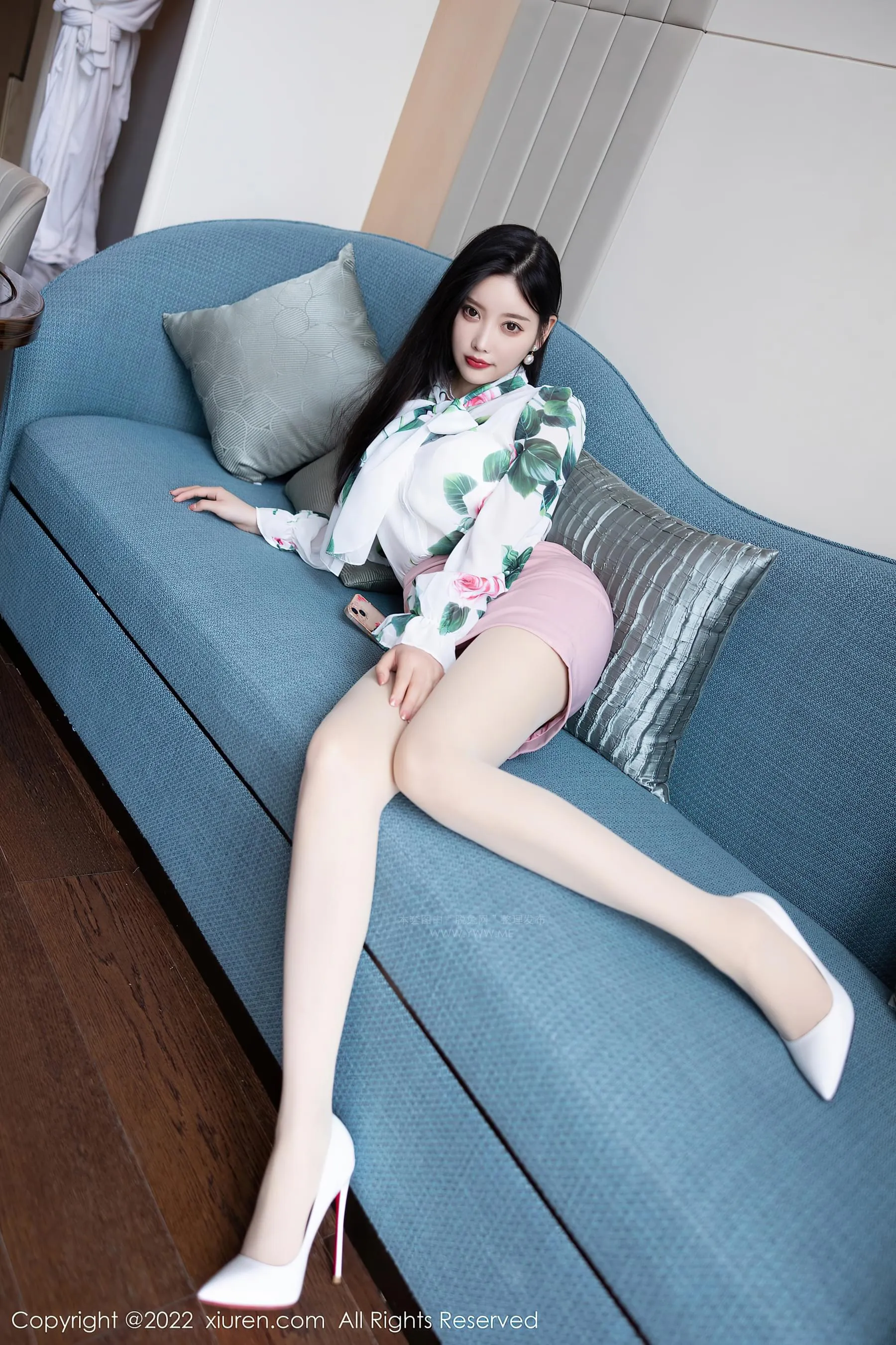  秀人网 No.5171 杨晨晨Yome 丝袜美腿第25张