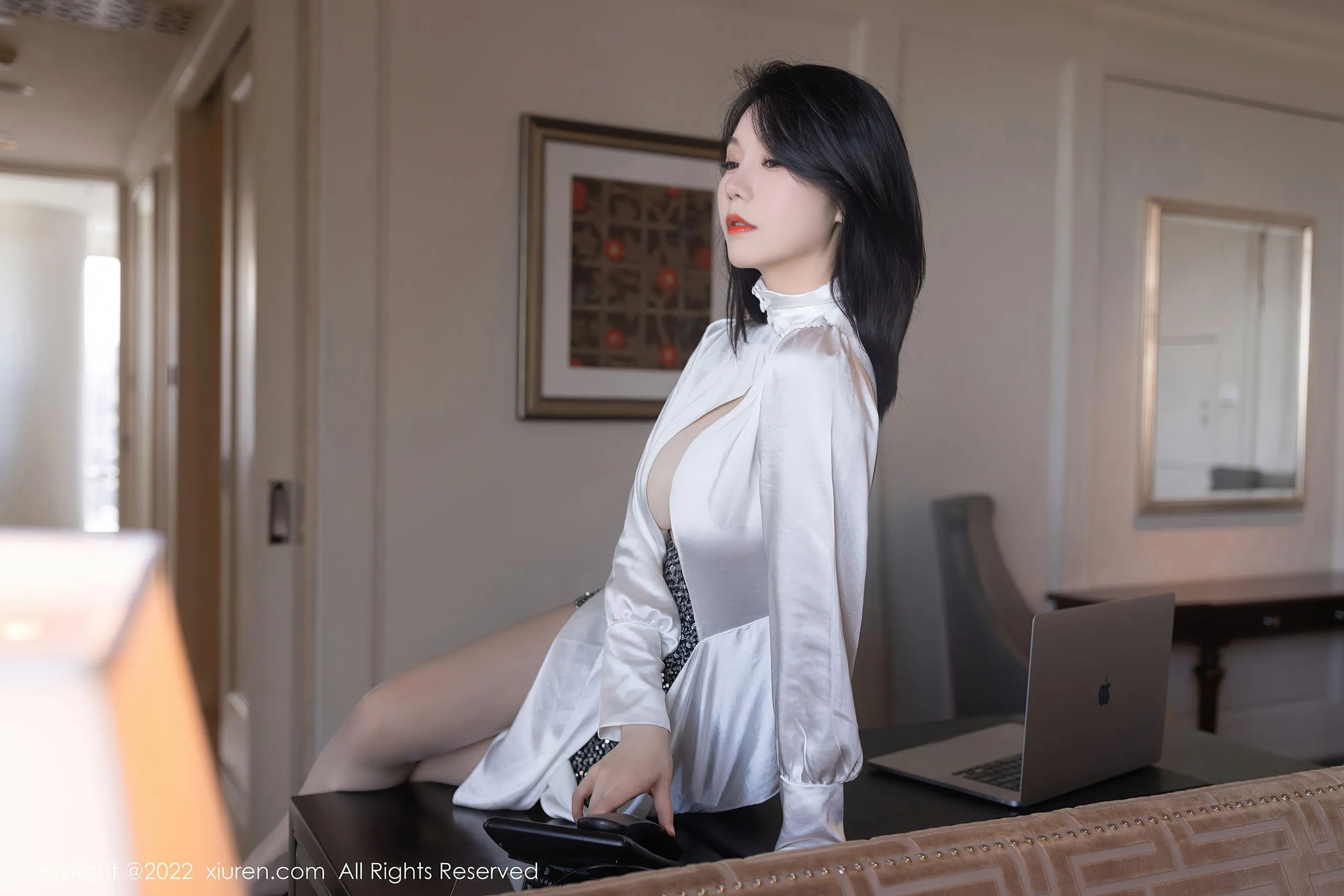  秀人网 No.5480 安然anran 短裙美腿第24张