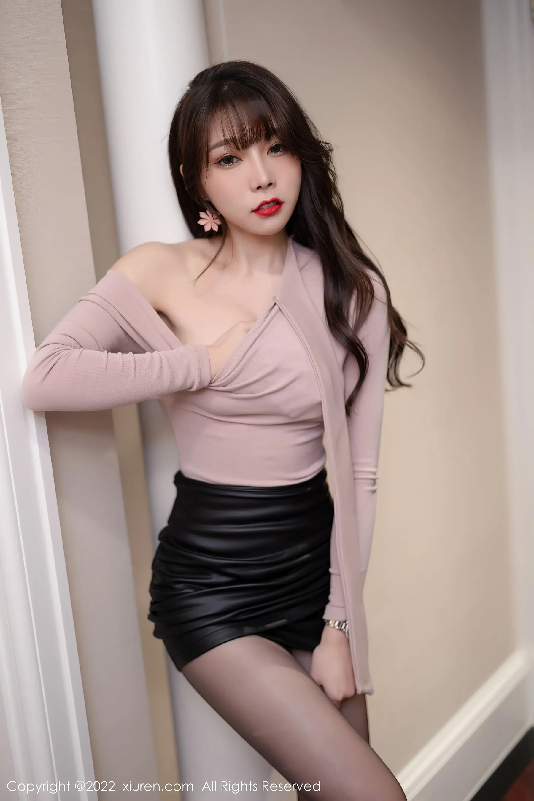  秀人网 No.4606 芝芝Booty 御姐美腿第8张