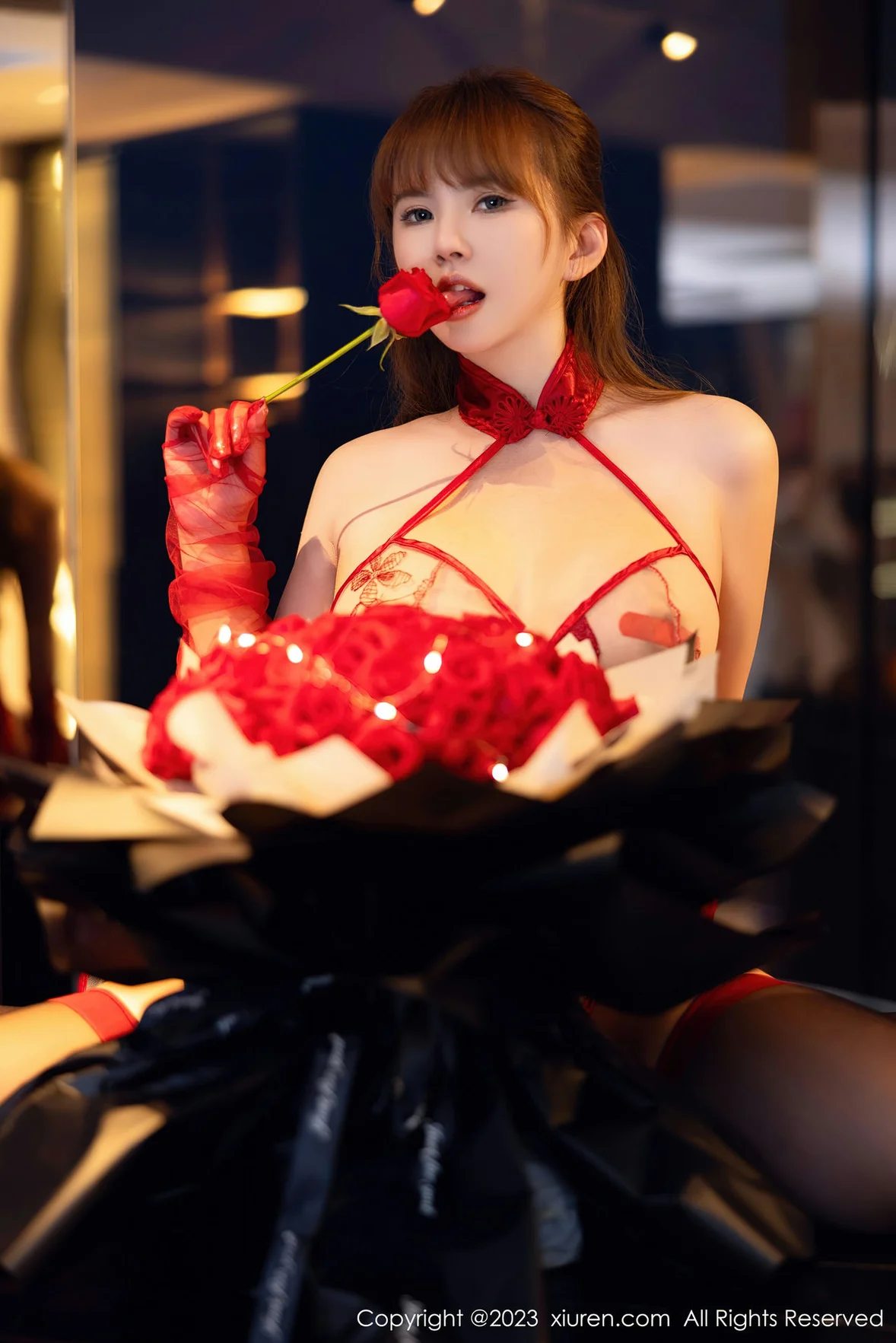  XiuRen 秀人 No.6981 张思允Nice 红色轻透情趣内衣性感写真 [72P]第9张