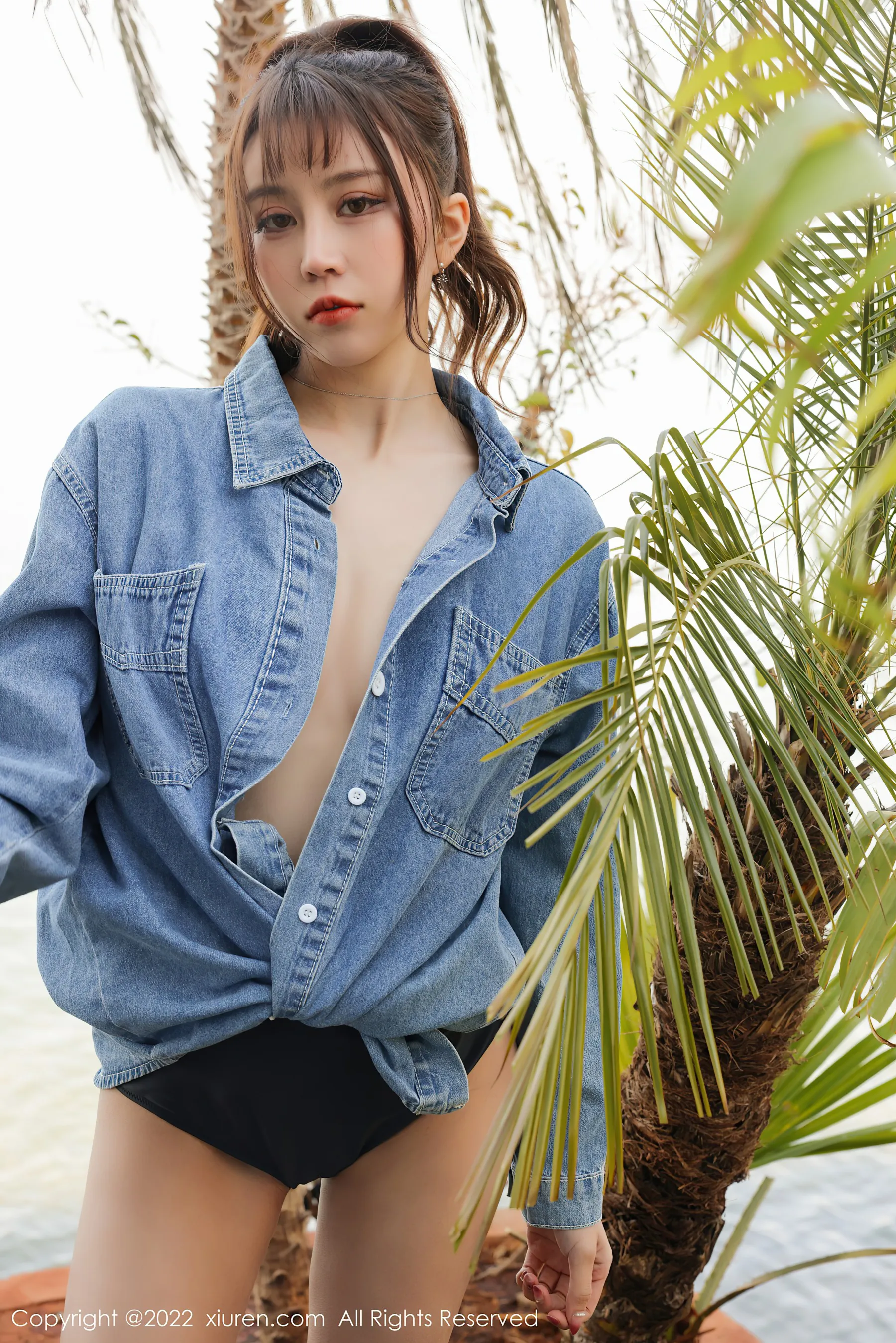  秀人网 No.4804 tina_甜仔 大理户外旅拍第13张